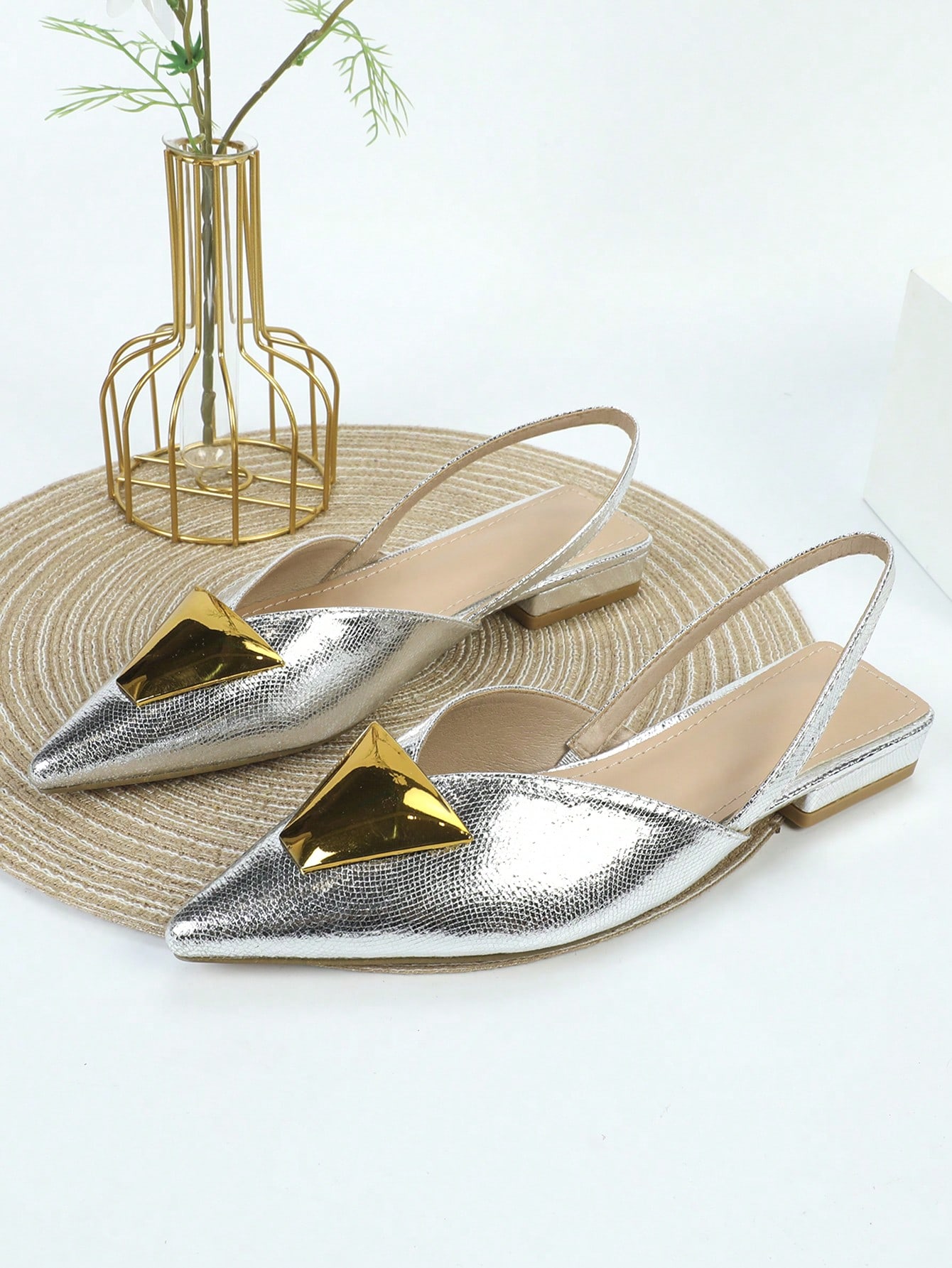 In Silver Women Flats