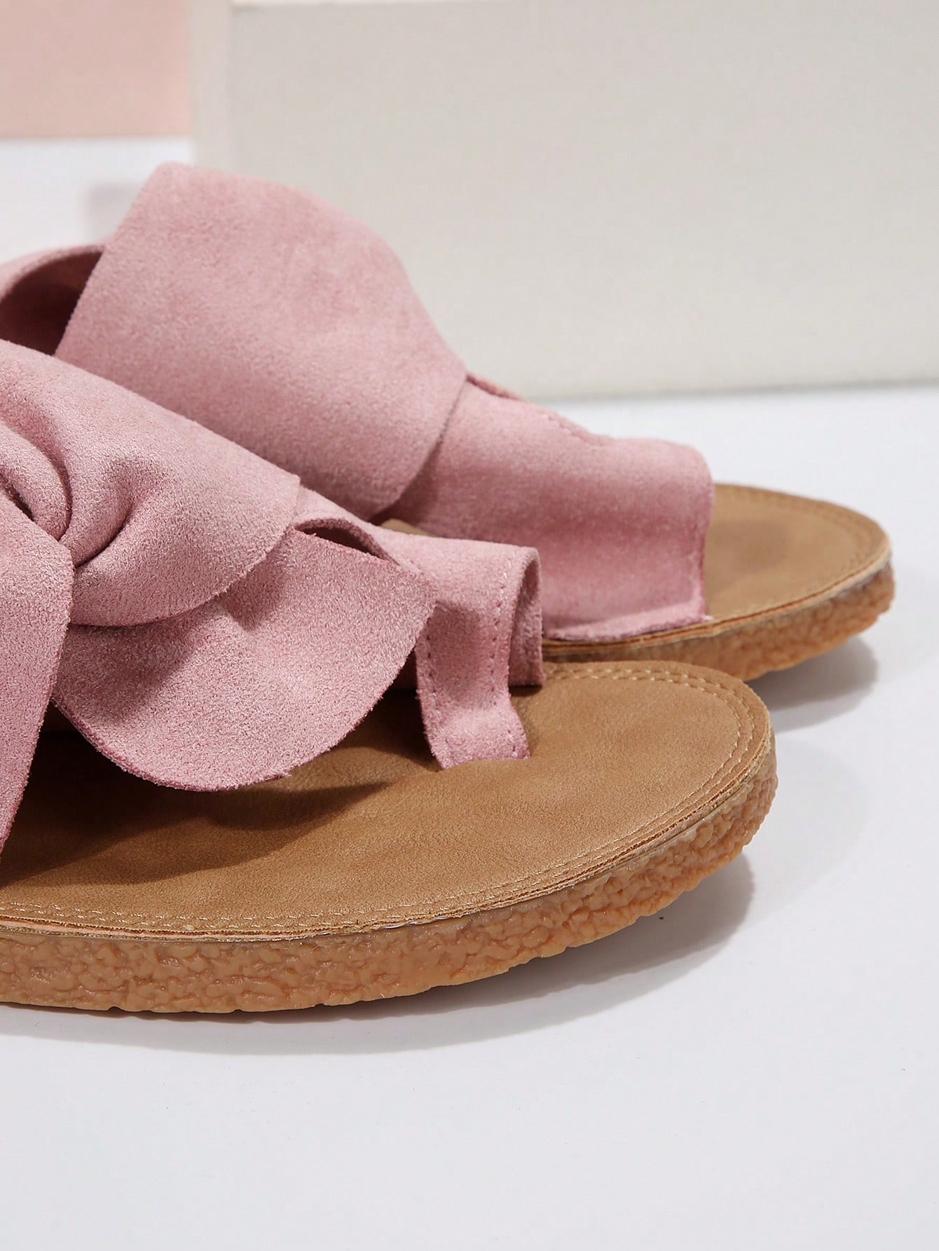 In Baby Pink Women Flat Sandals