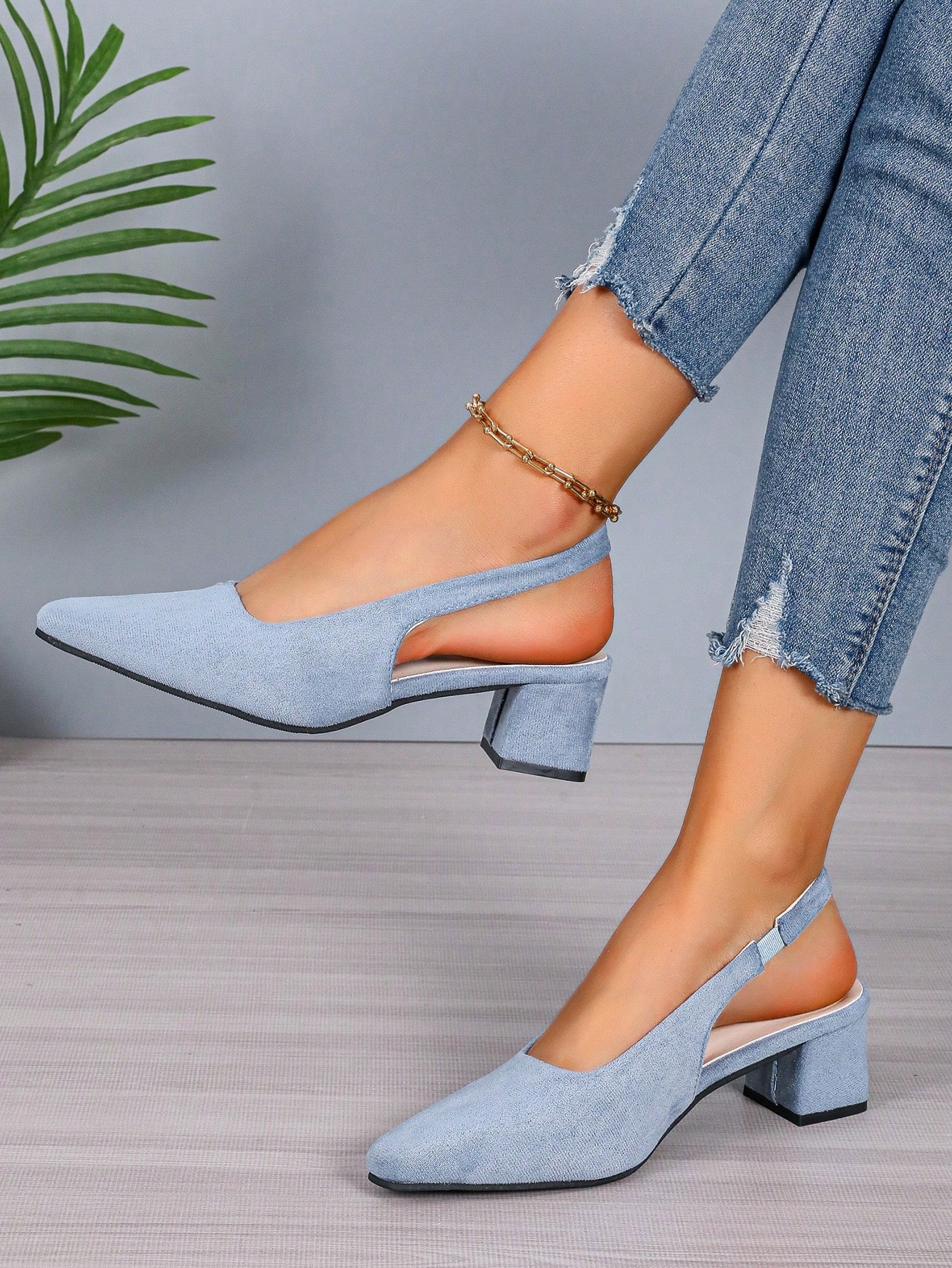 In Baby Blue Women Pumps