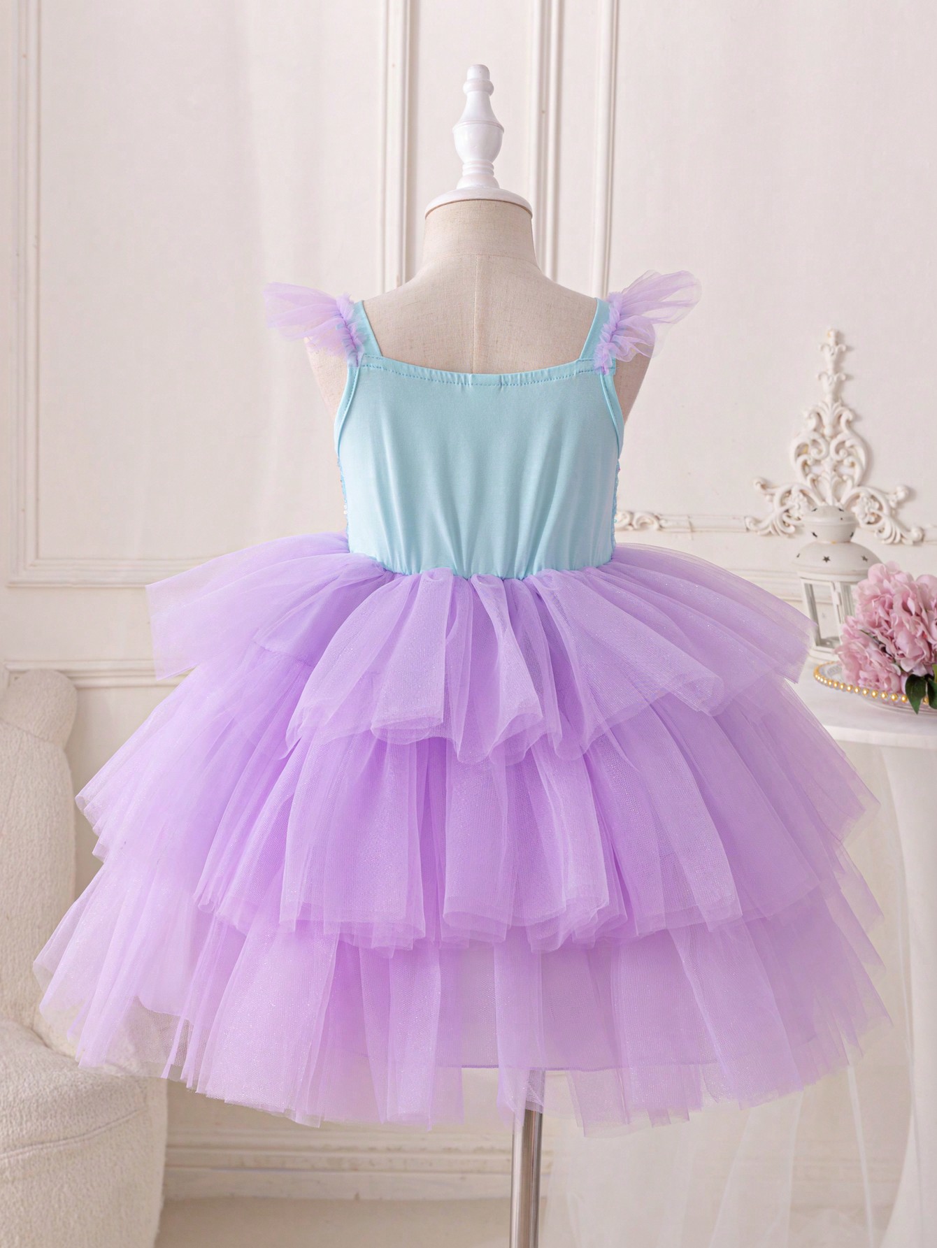 Young Girls Partywear