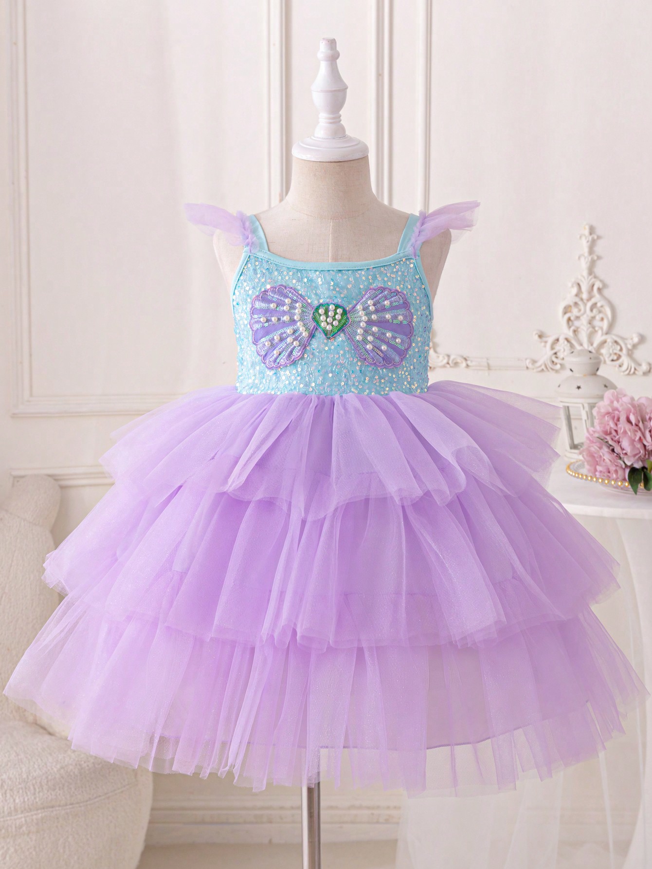 Young Girls Partywear