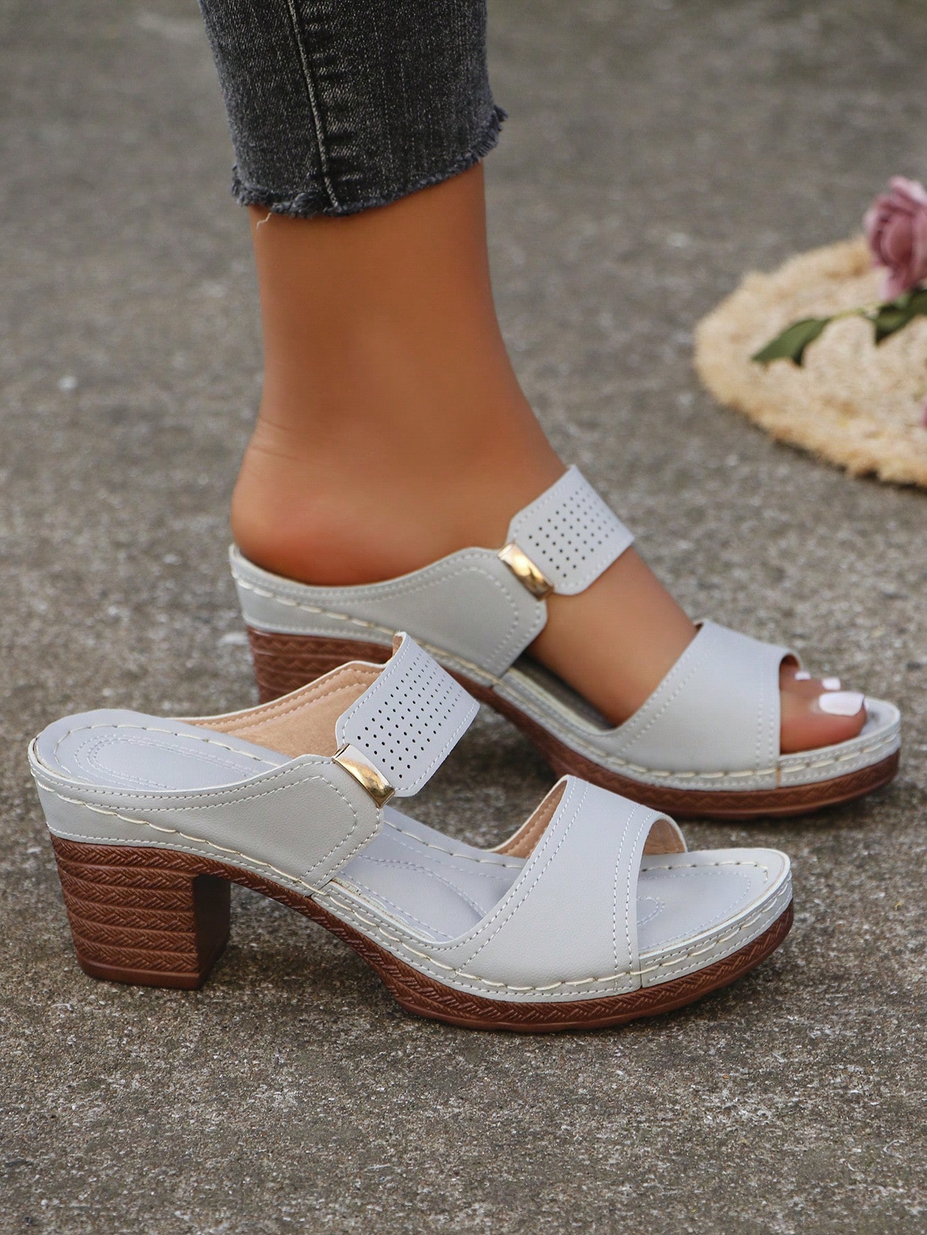 In Grey Women Heeled Sandals