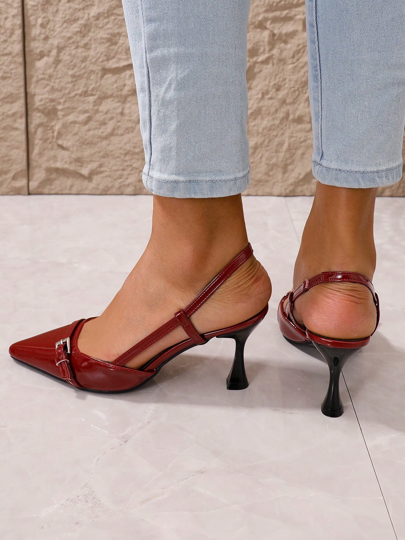 In Burgundy Women Pumps