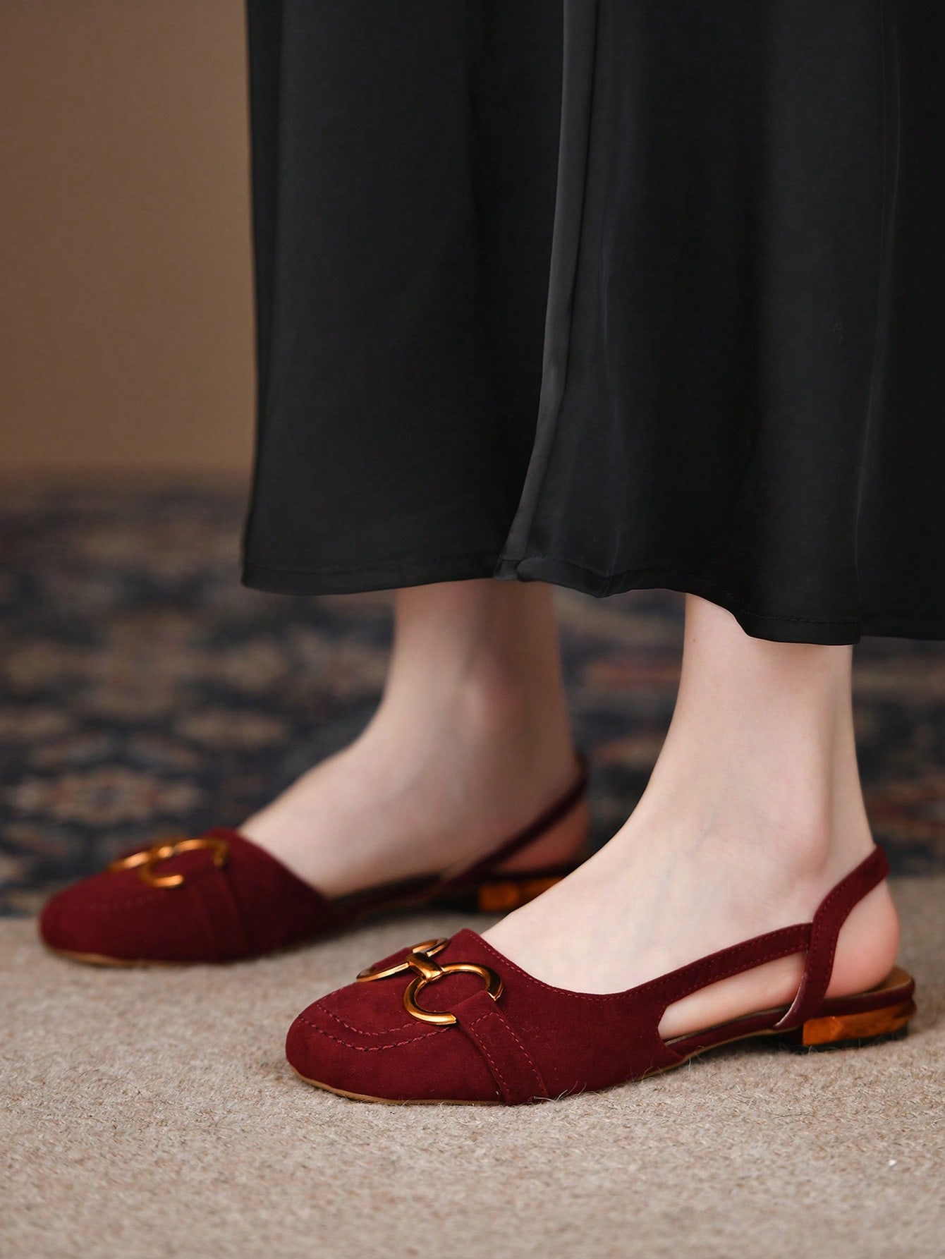 In Burgundy Women Flats