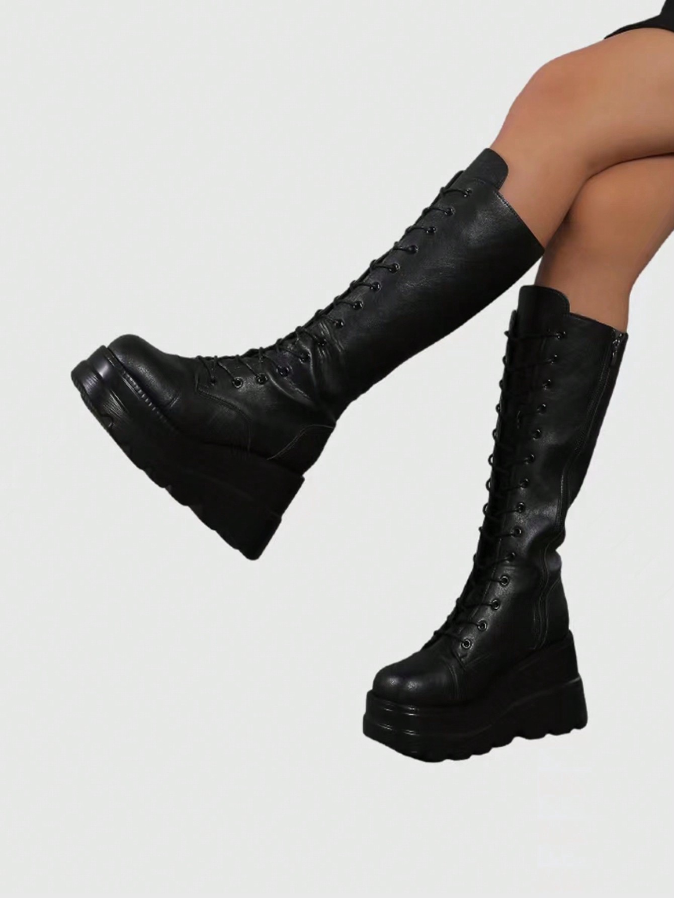 In Black Women Knee-High Boots