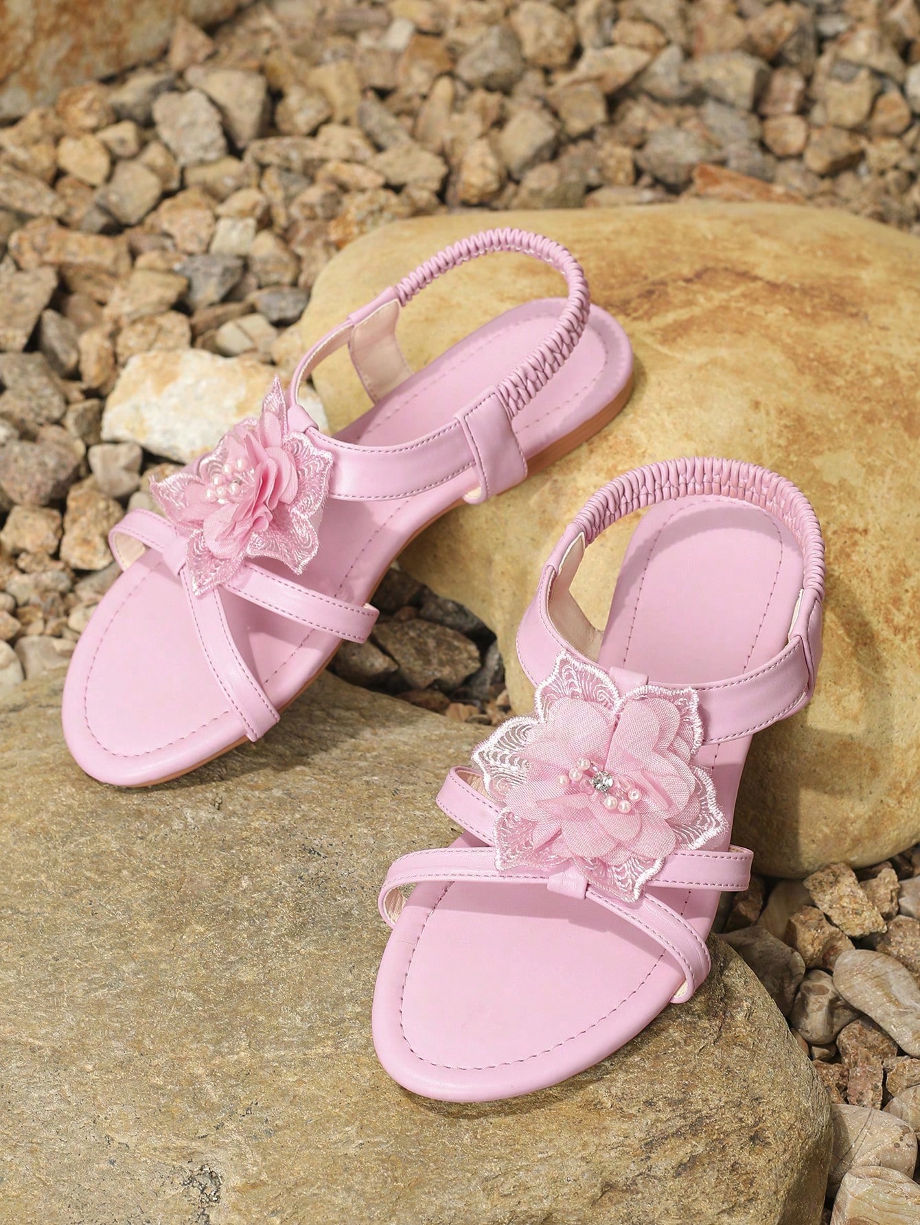 In Baby Pink Women Flat Sandals