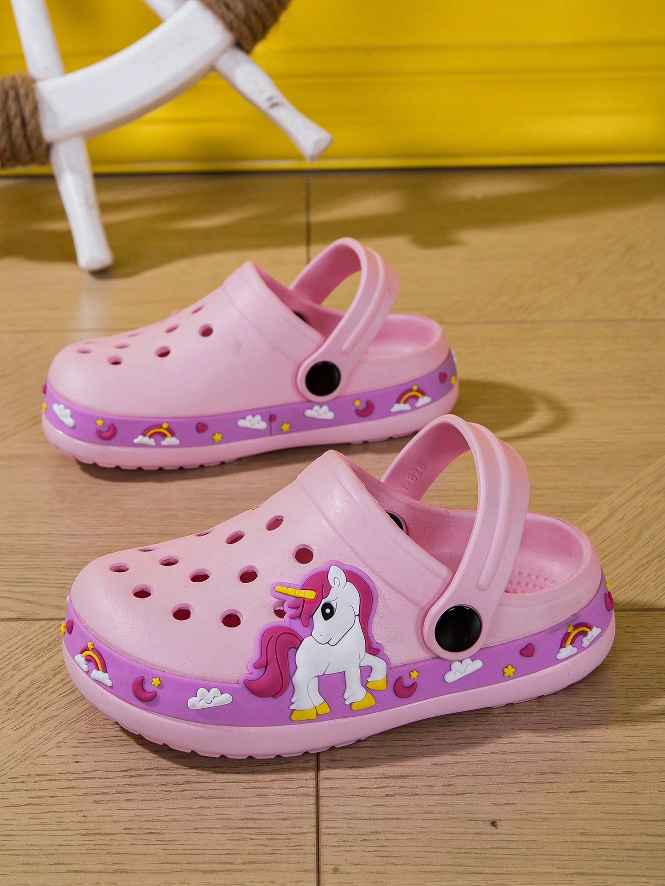 Kids Clogs