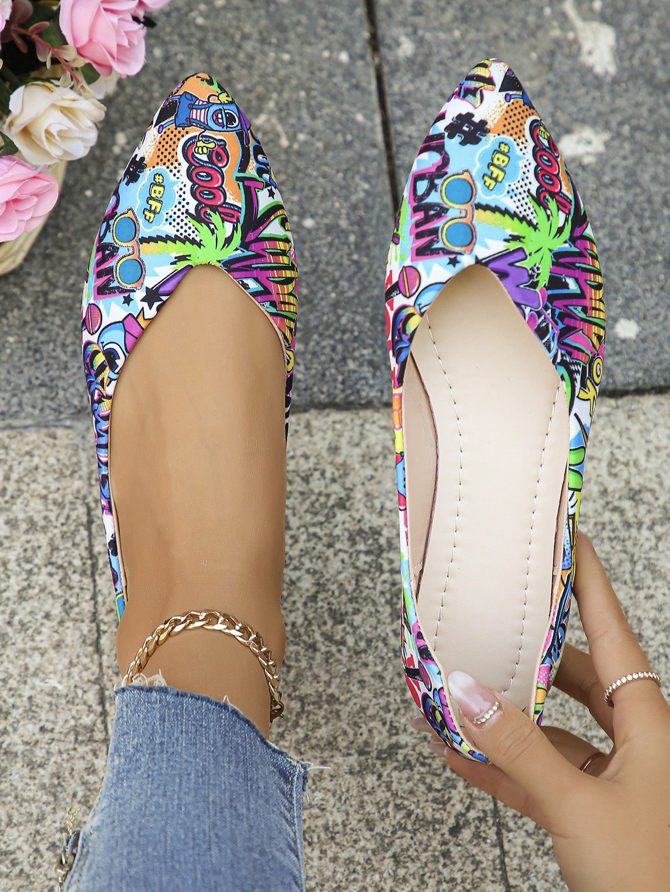 In Multicolor Women Flats