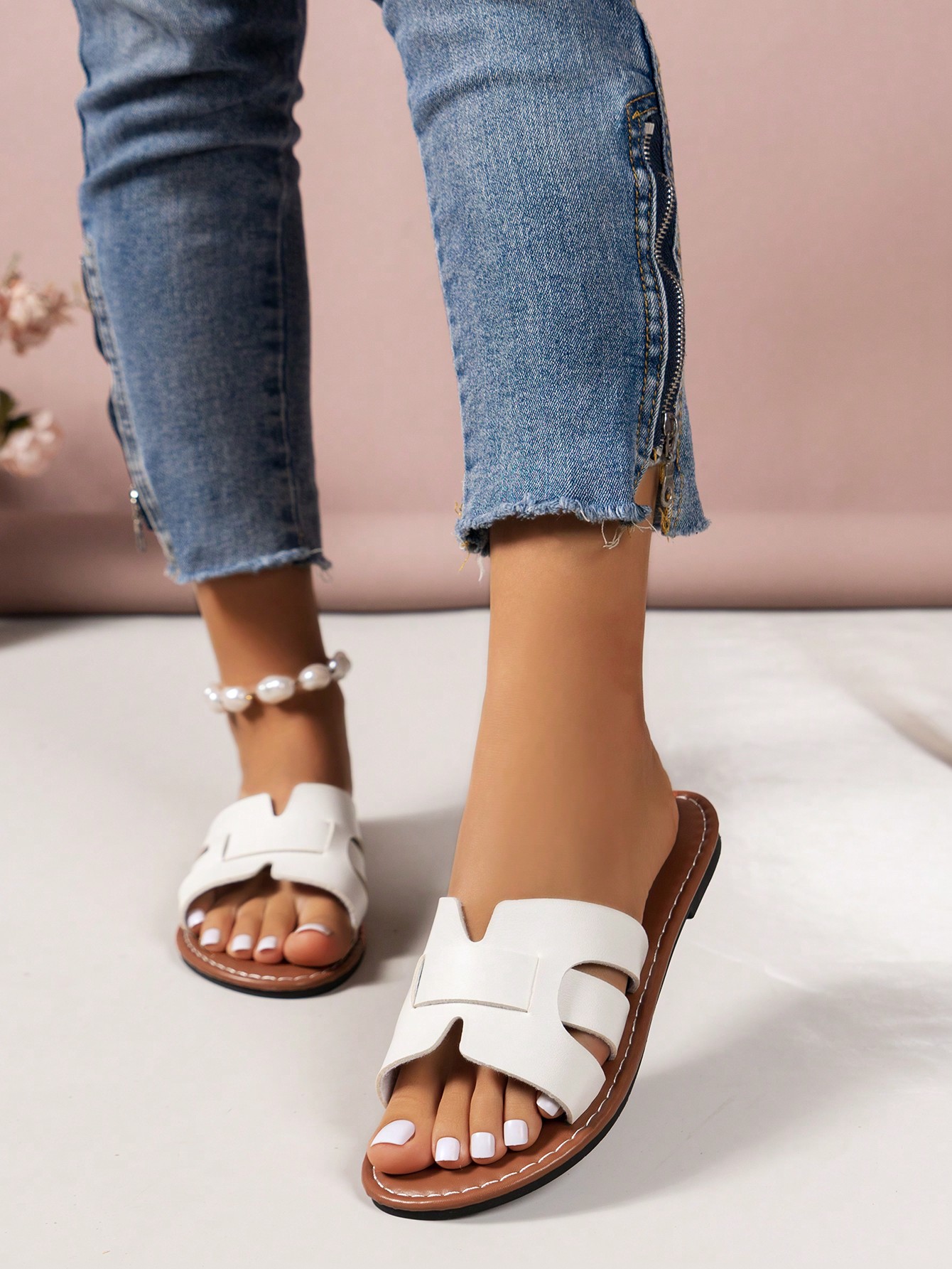 In White Women Flat Sandals