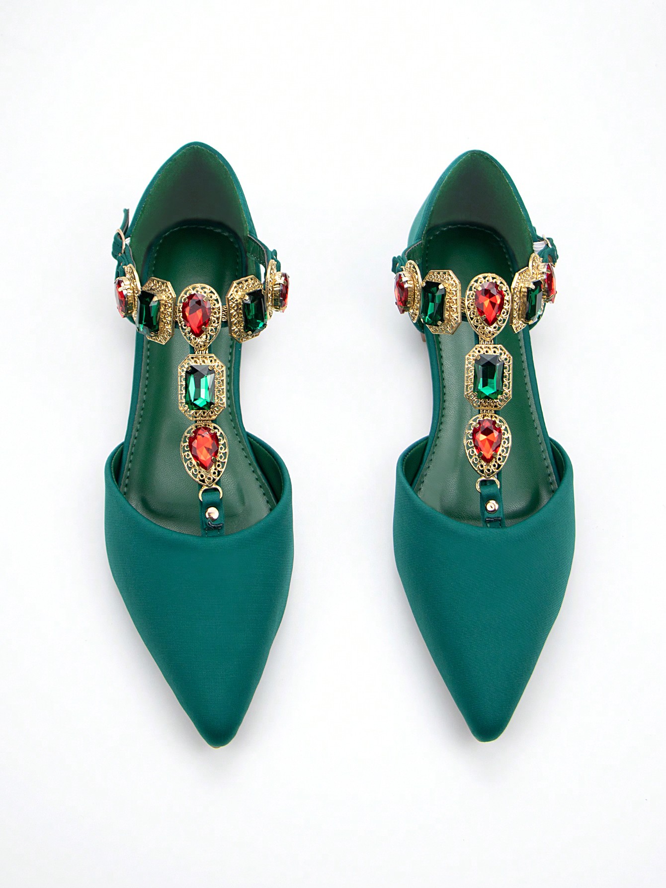 In Green Women Flats