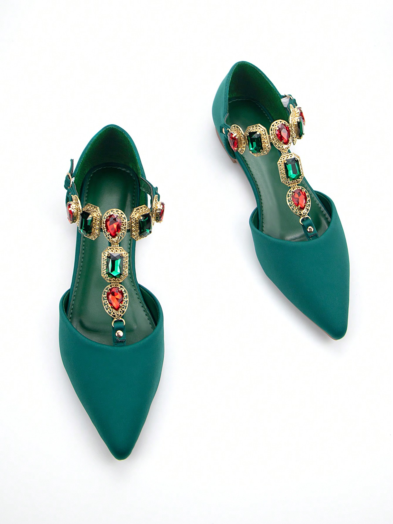 In Green Women Flats