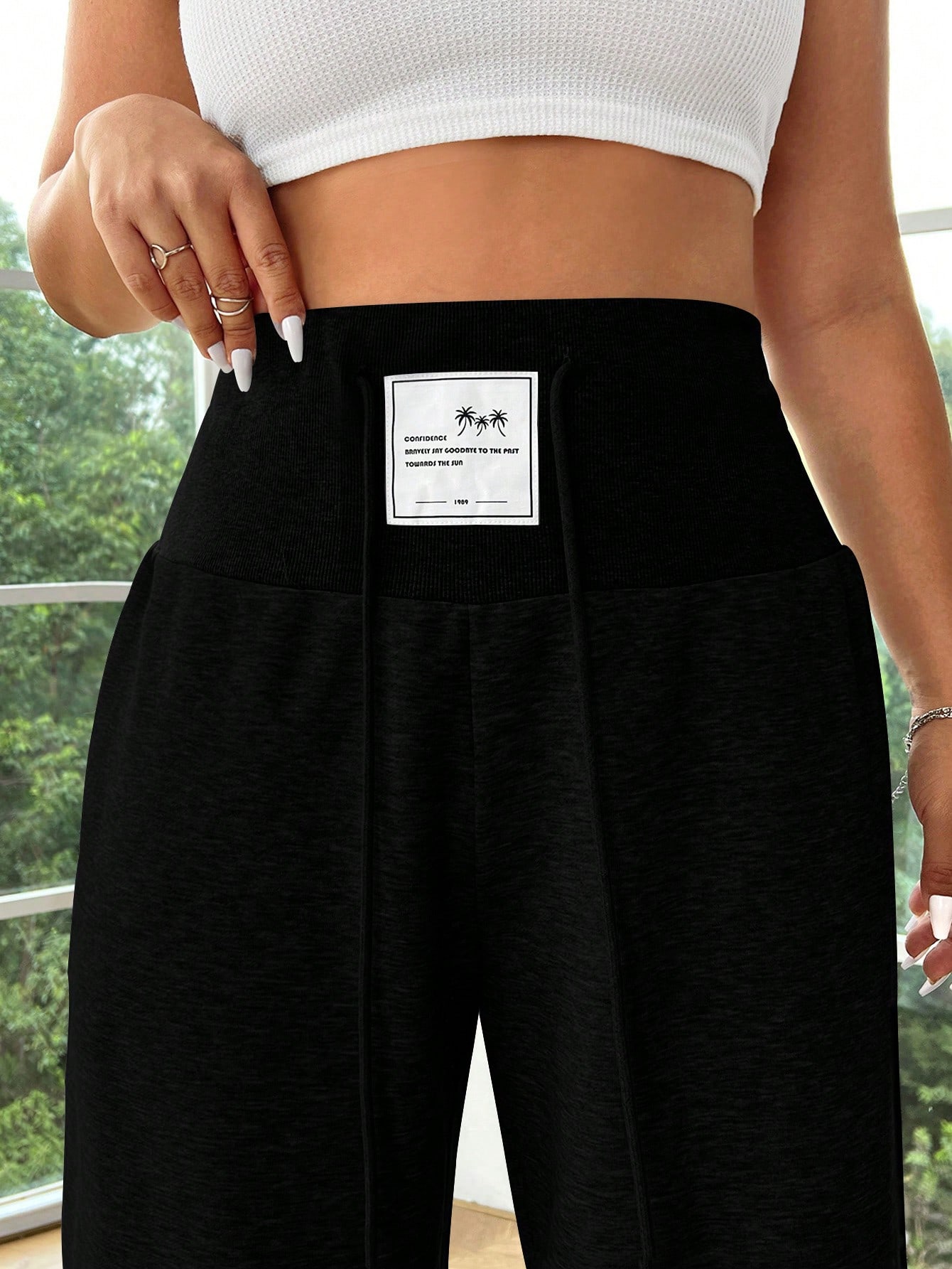 In Black Plus Size Sweatpants