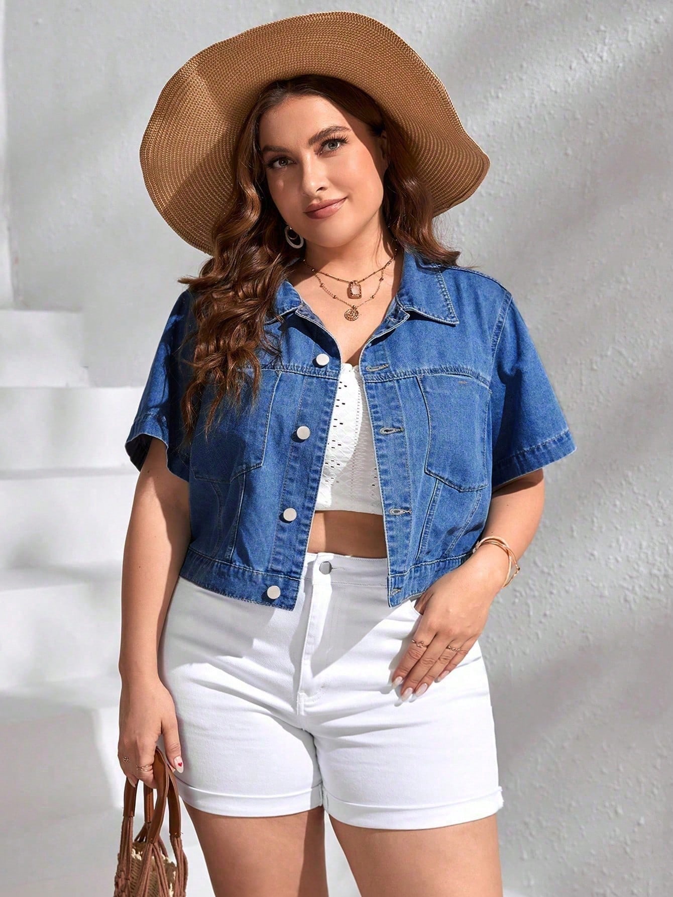 In Short Sleeve Plus Size Denim Jackets