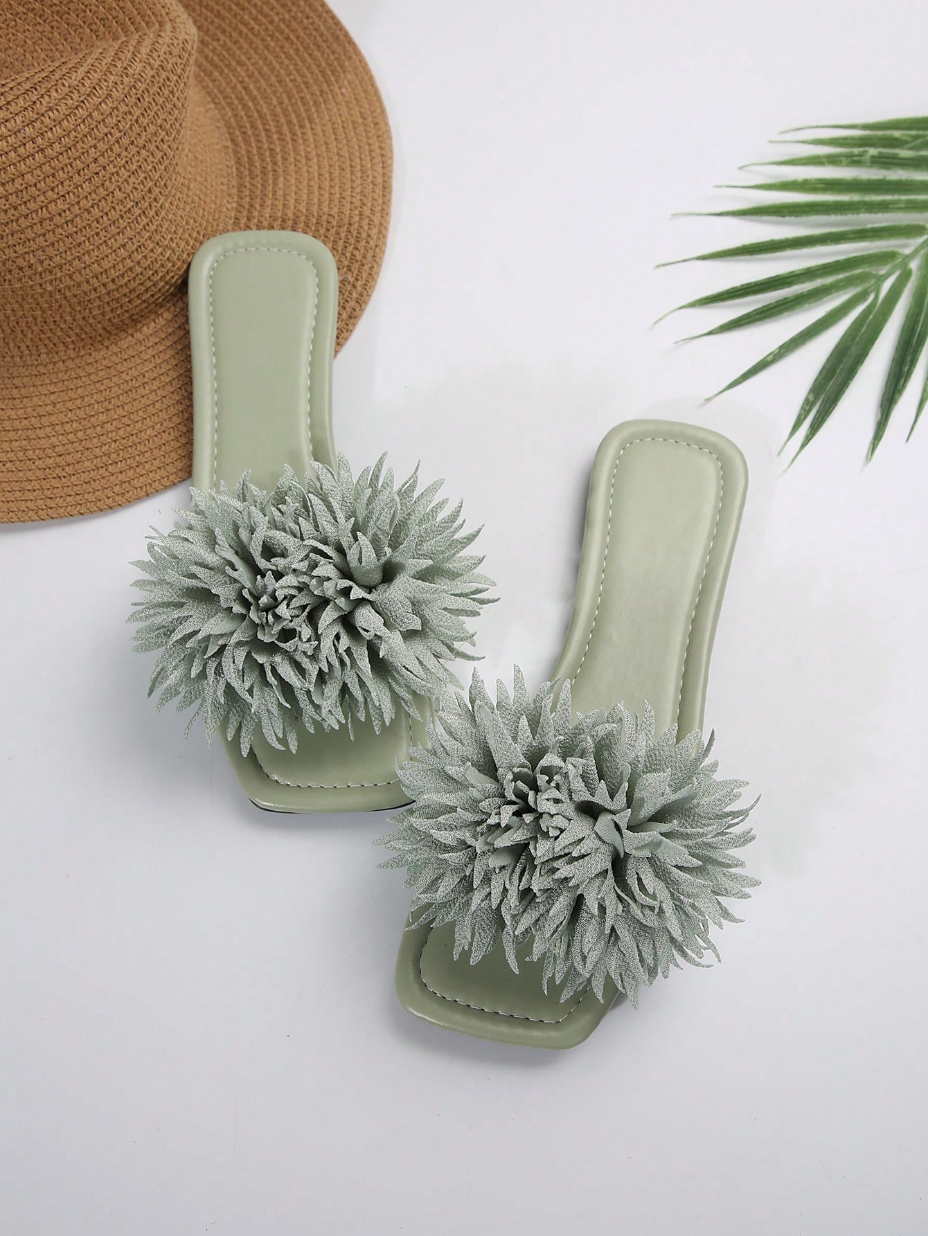 In Green Women Flat Sandals