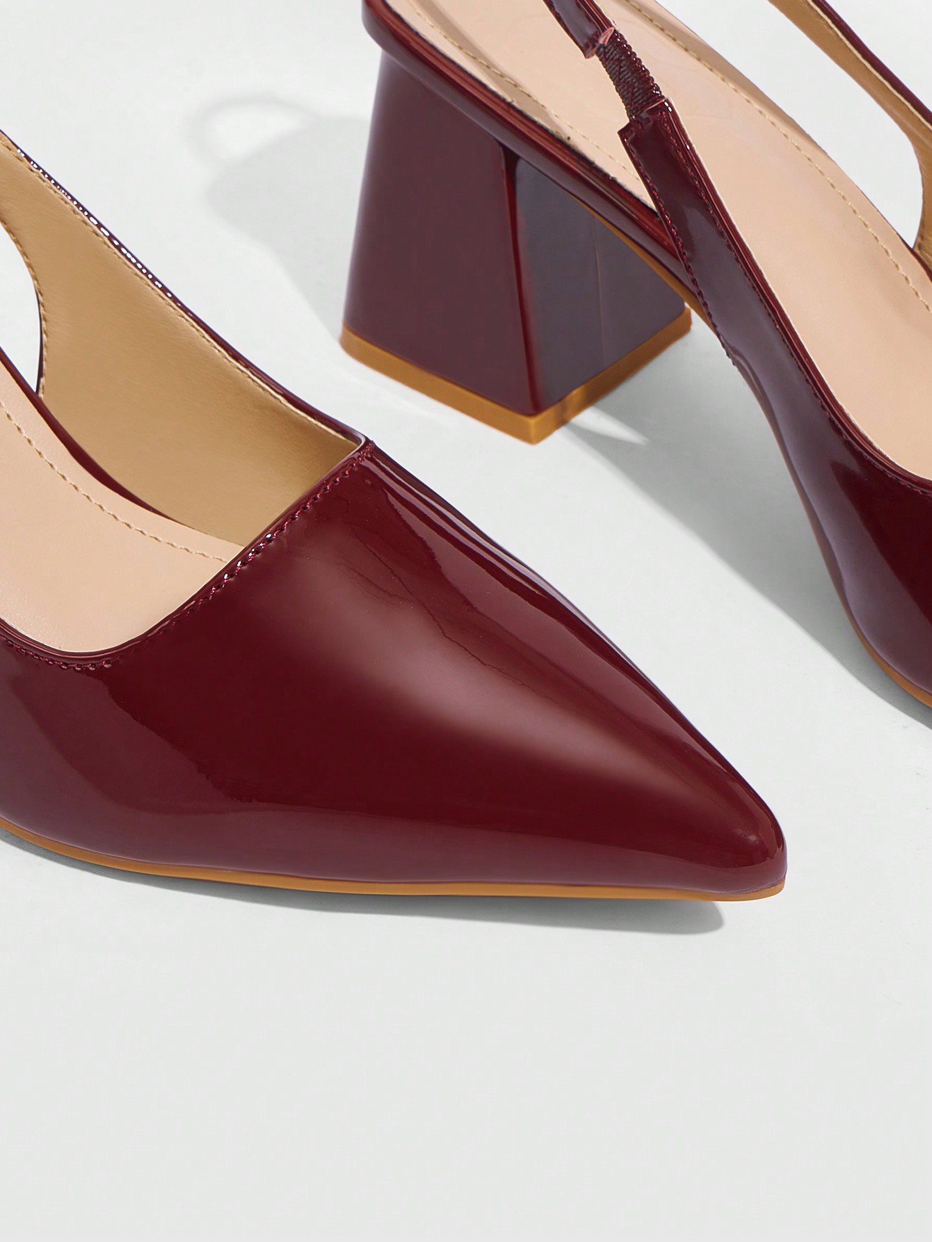 In Burgundy Women Pumps