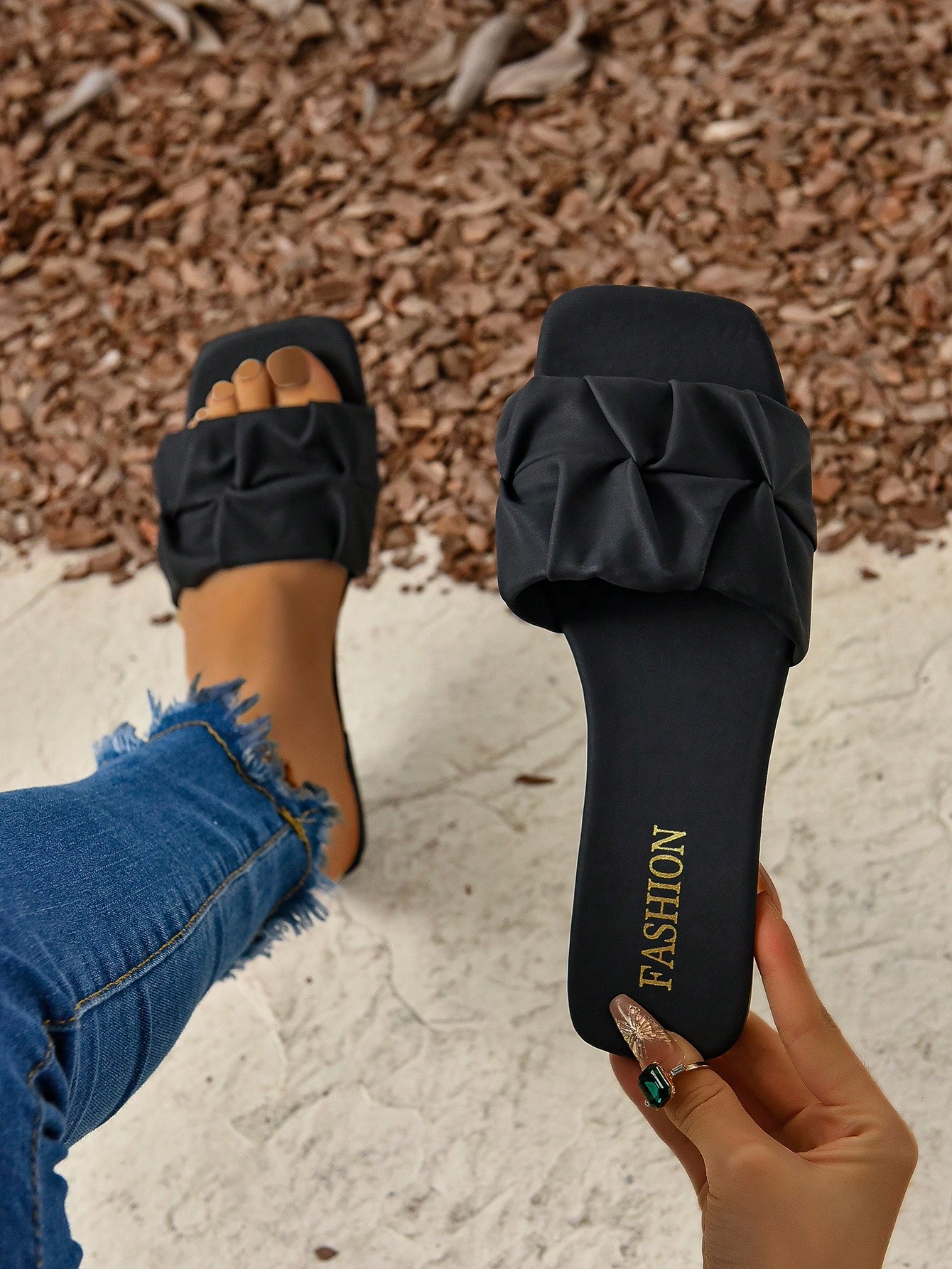 Teen Flat Sandals