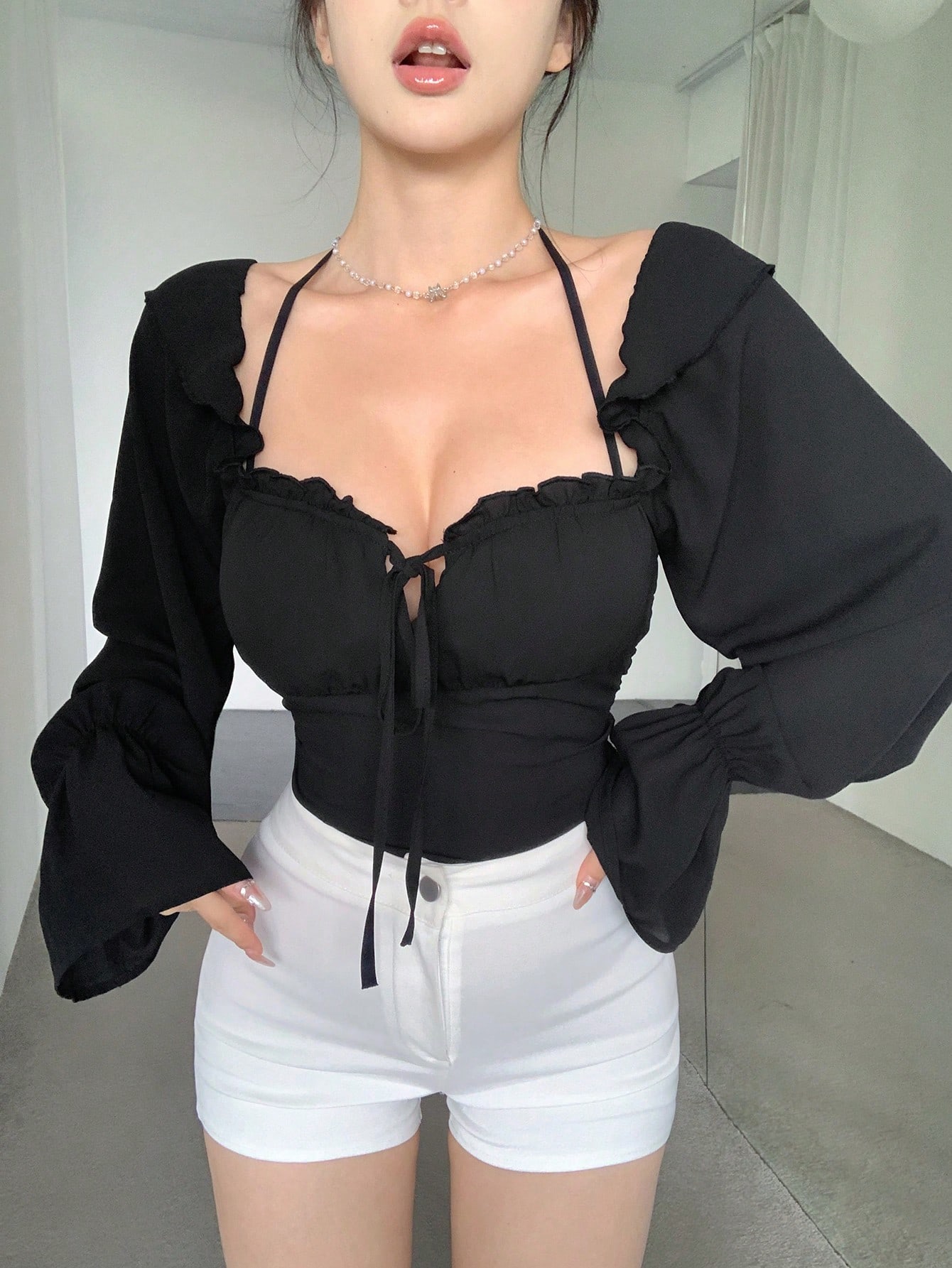 In Sexy Women Blouses