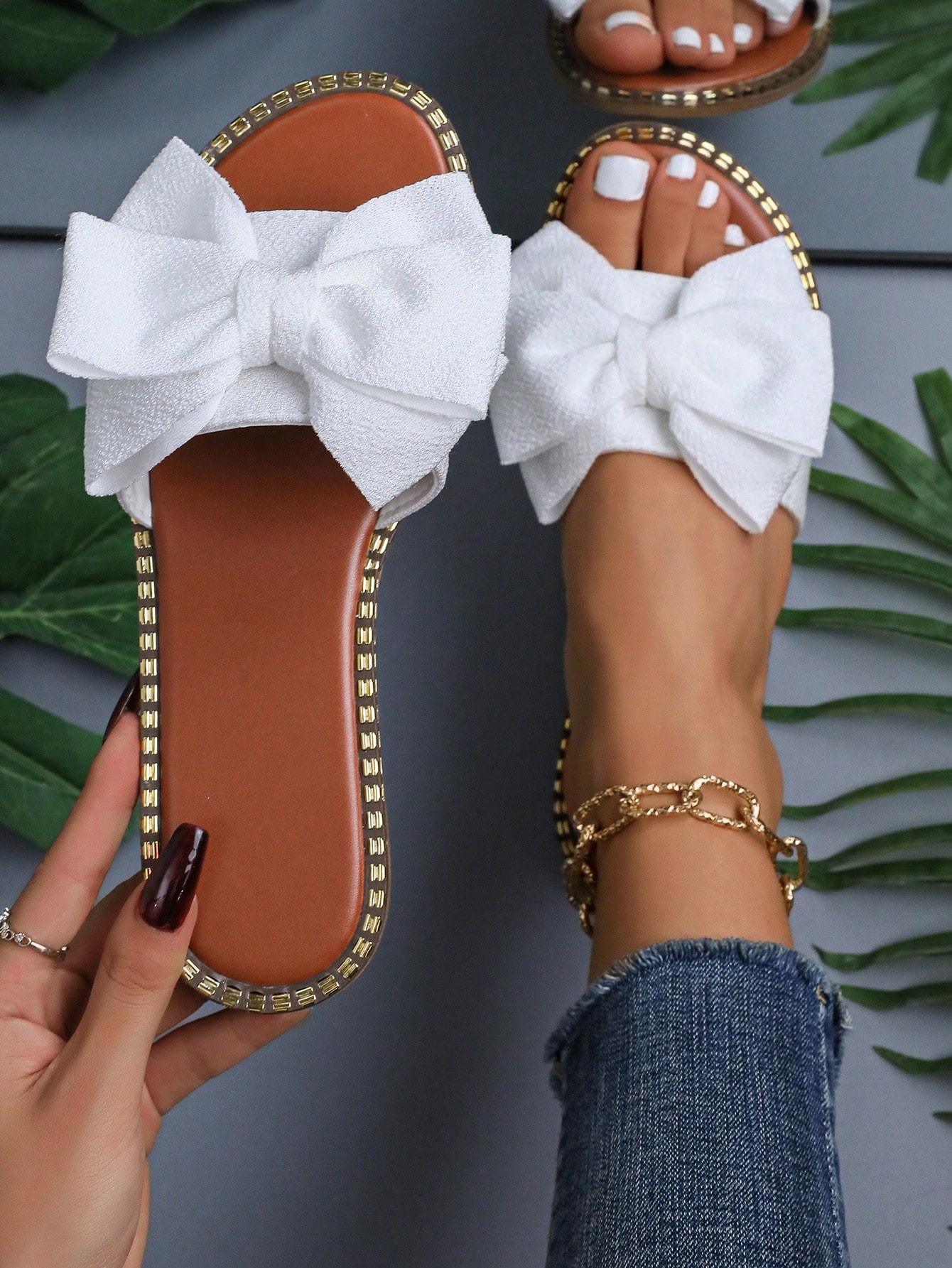 In White Women Flat Sandals