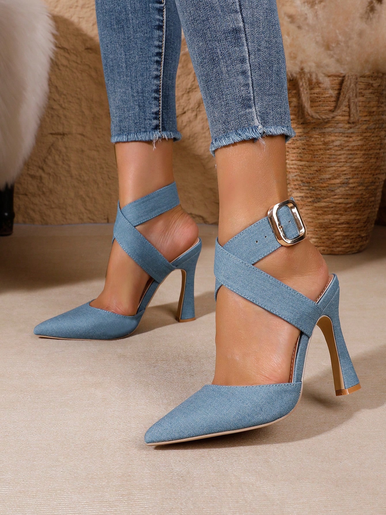 In Blue Women Pumps