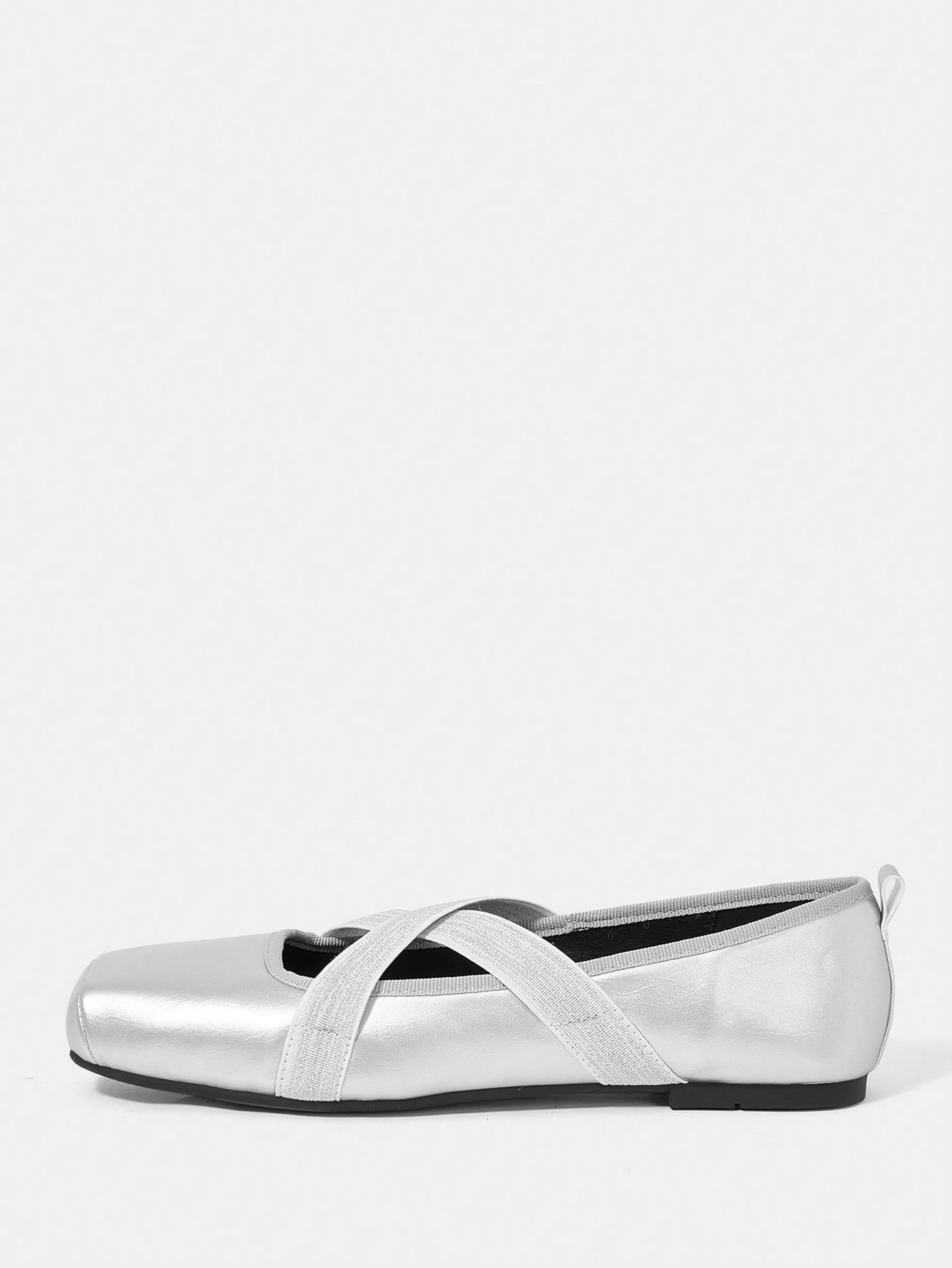 In Silver Women Flats