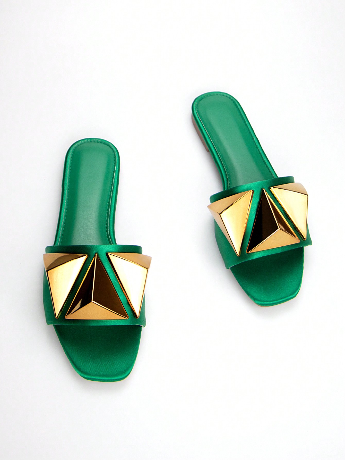 In Green Women Flat Sandals