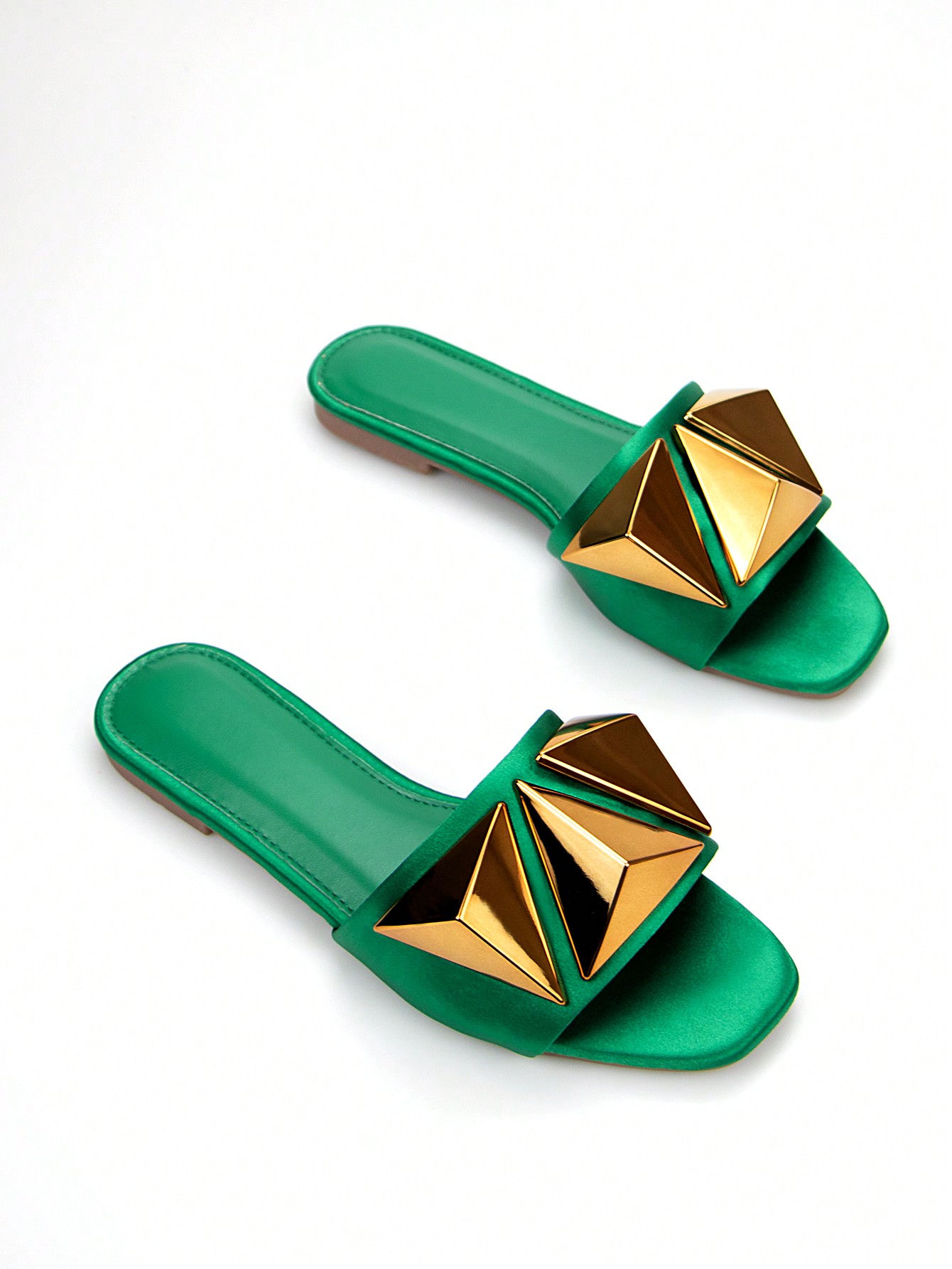 In Green Women Flat Sandals