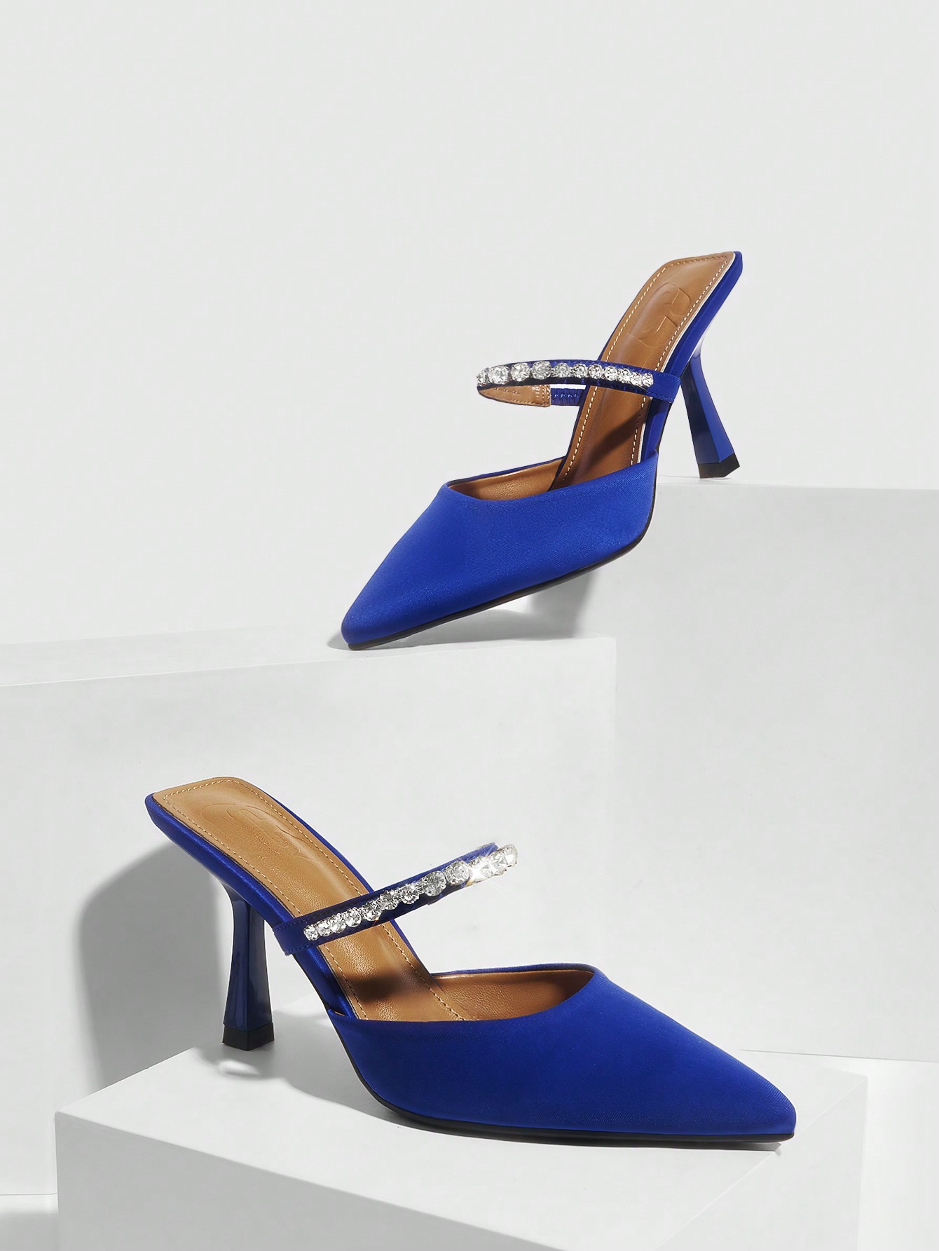 In Blue Women Pumps