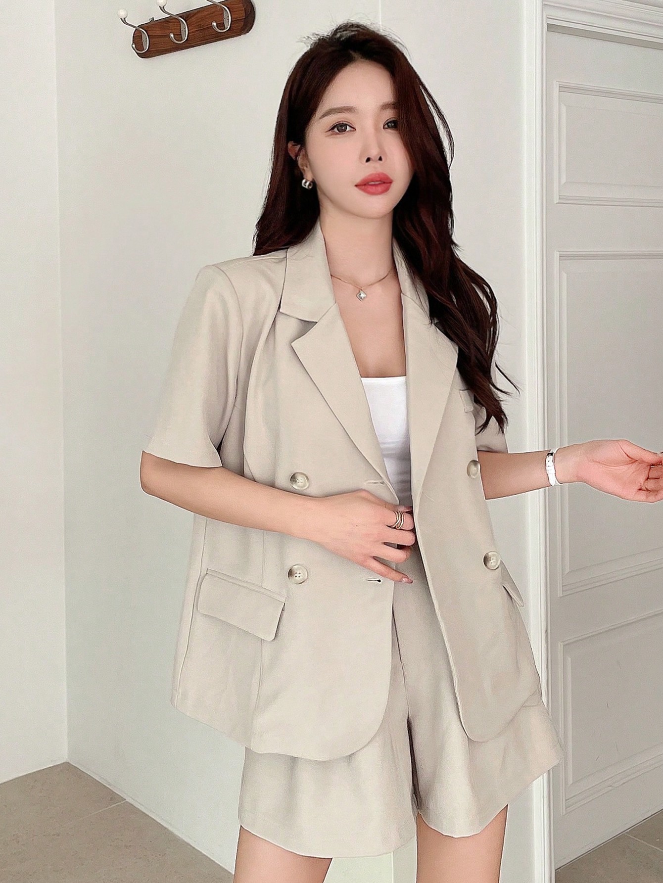 In Short Sleeve Women Suit Sets