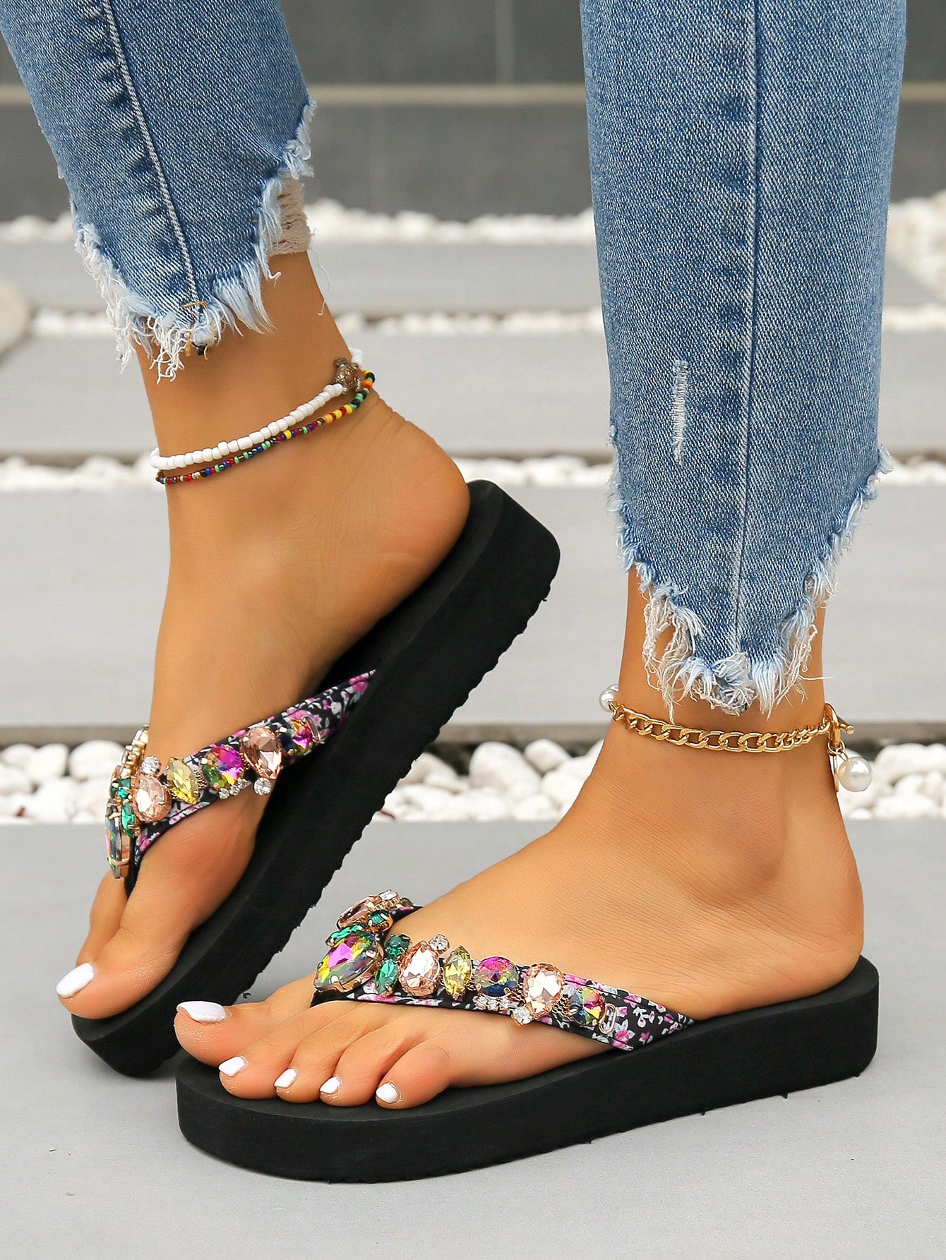 In Multicolor Women Flip-Flops