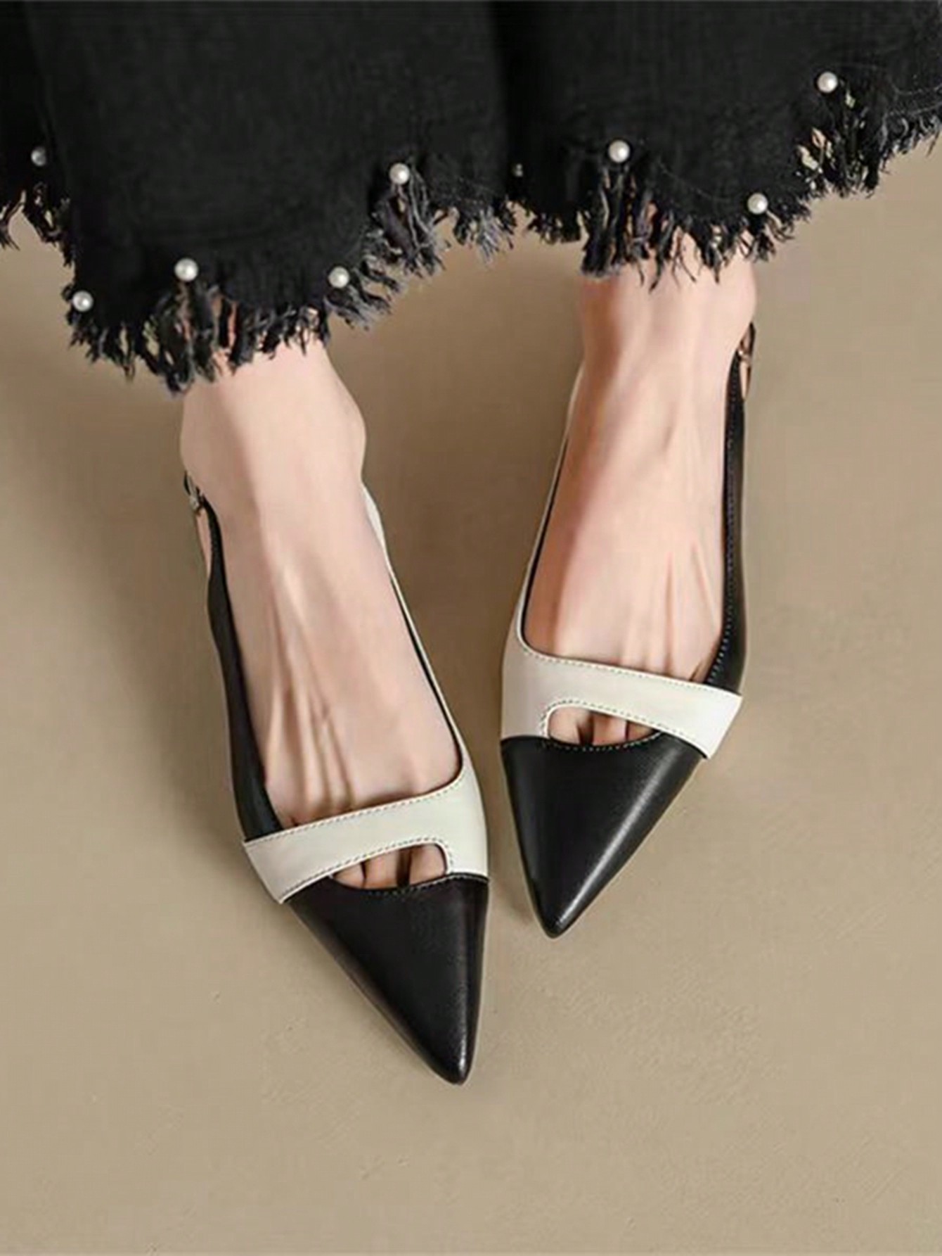 In Black and White Women Flats