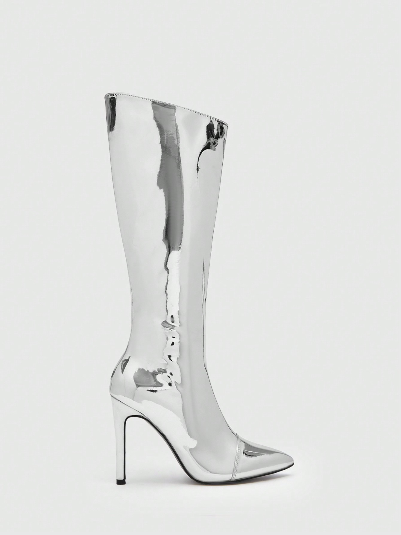 In Silver Women Fashion Boots