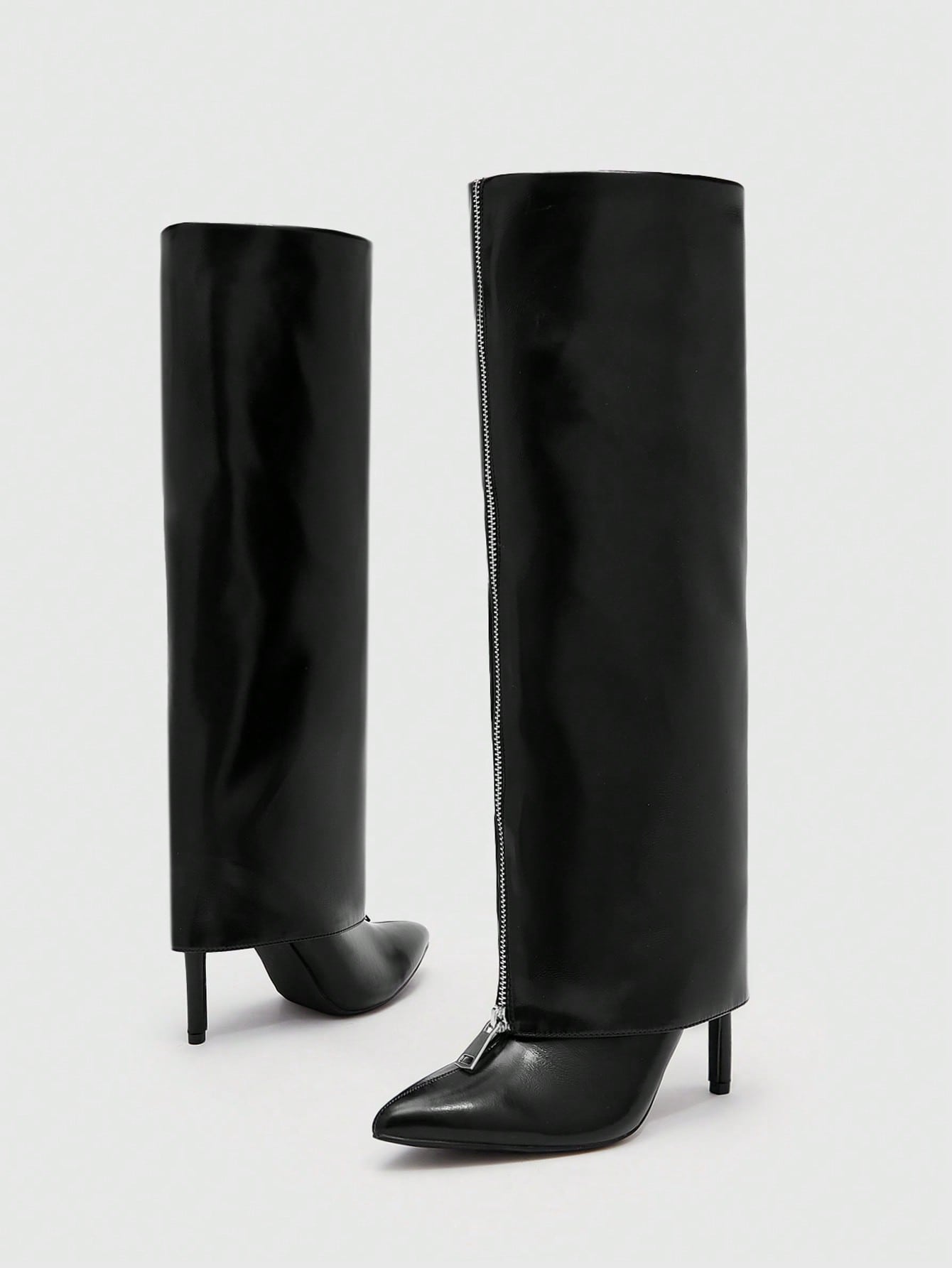 In Black Women Knee-High Boots