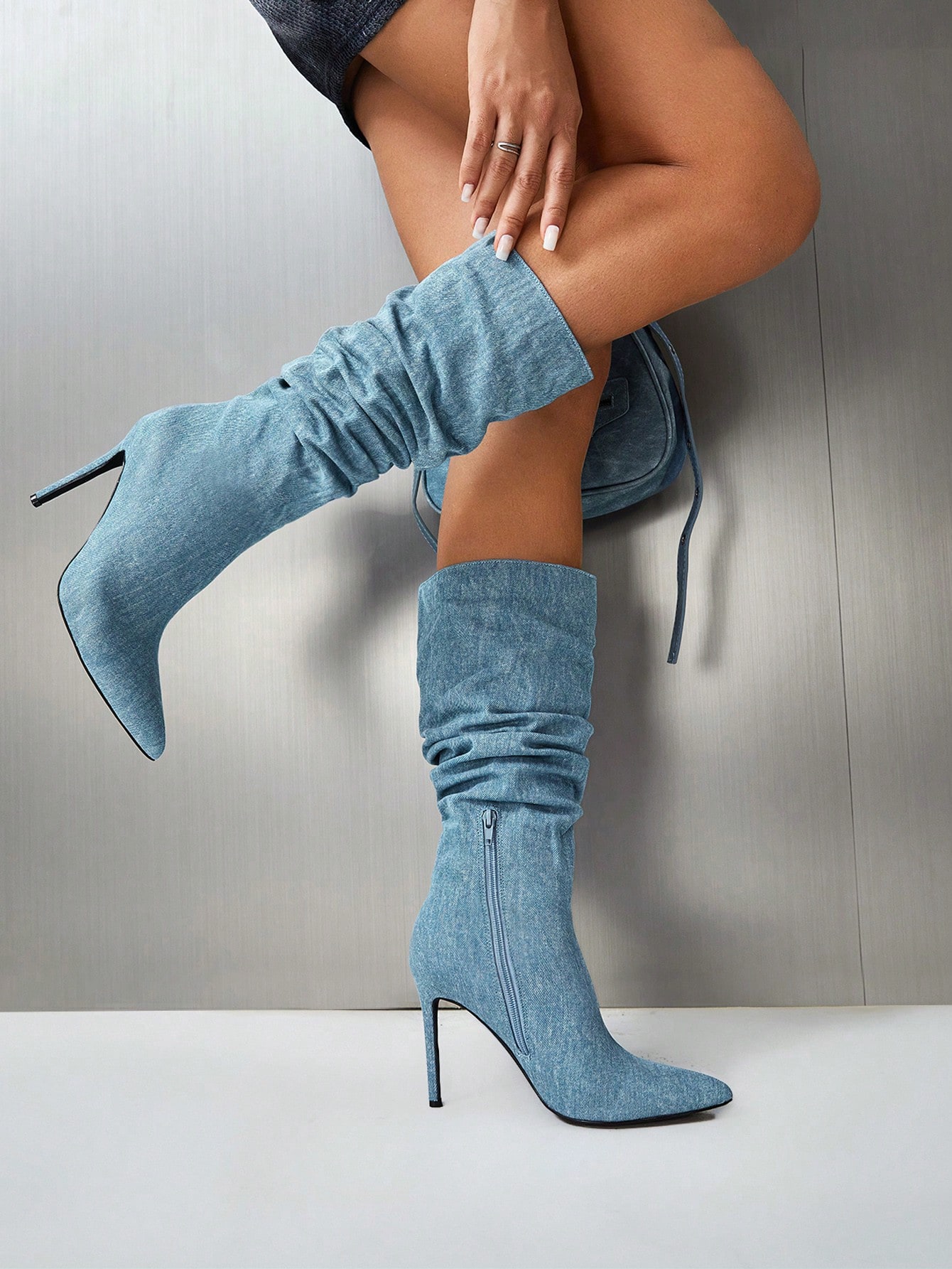 In Blue Women Mid-Calf Boots