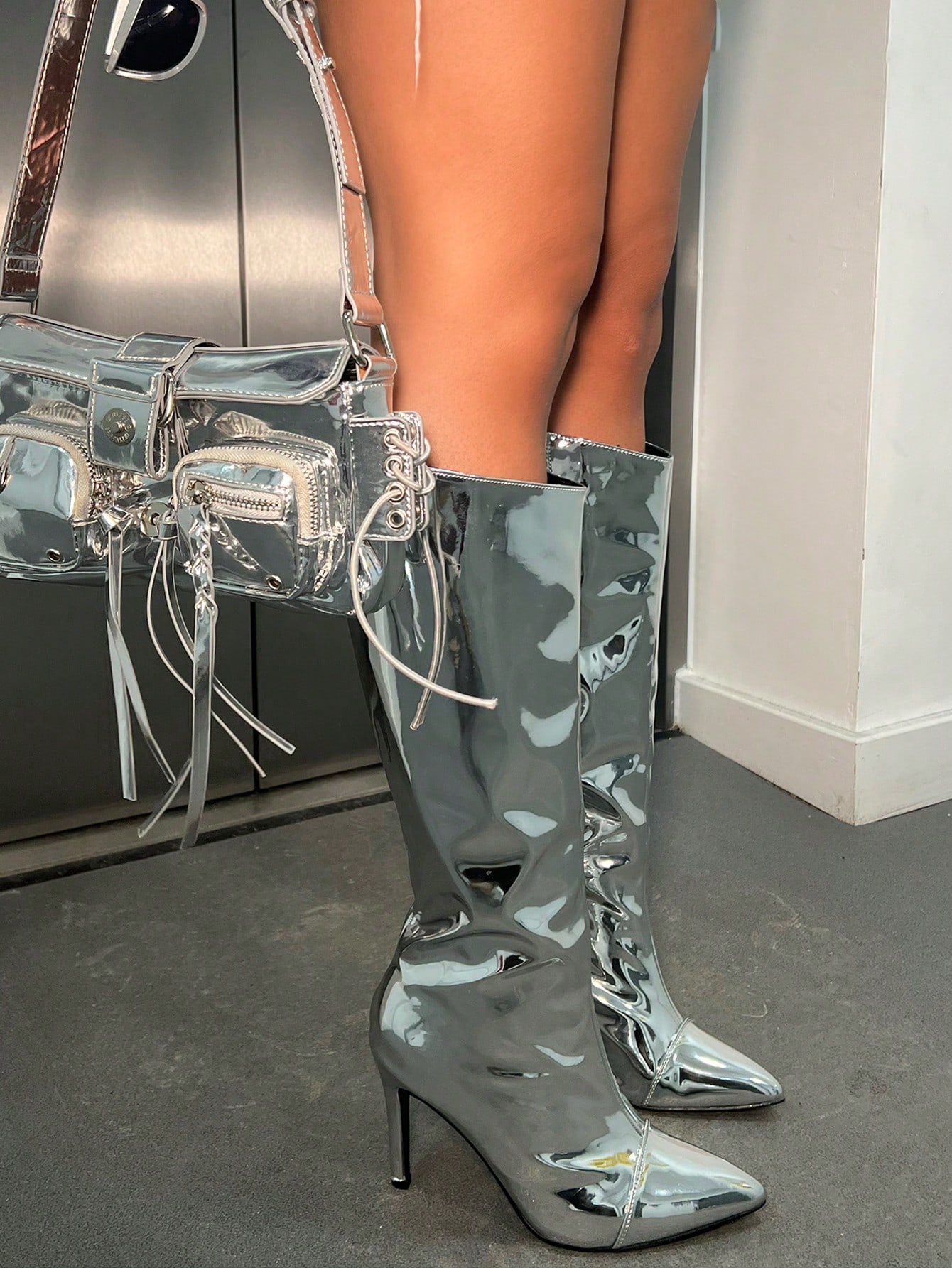 Women Over-the-Knee Boots