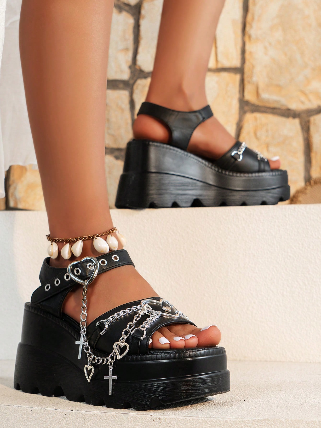 Women Platforms & Wedge Sandals