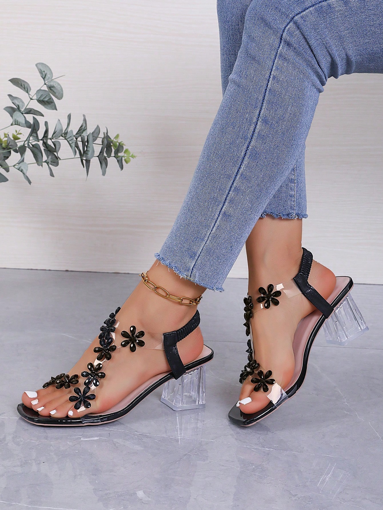 Teen Heeled Sandals