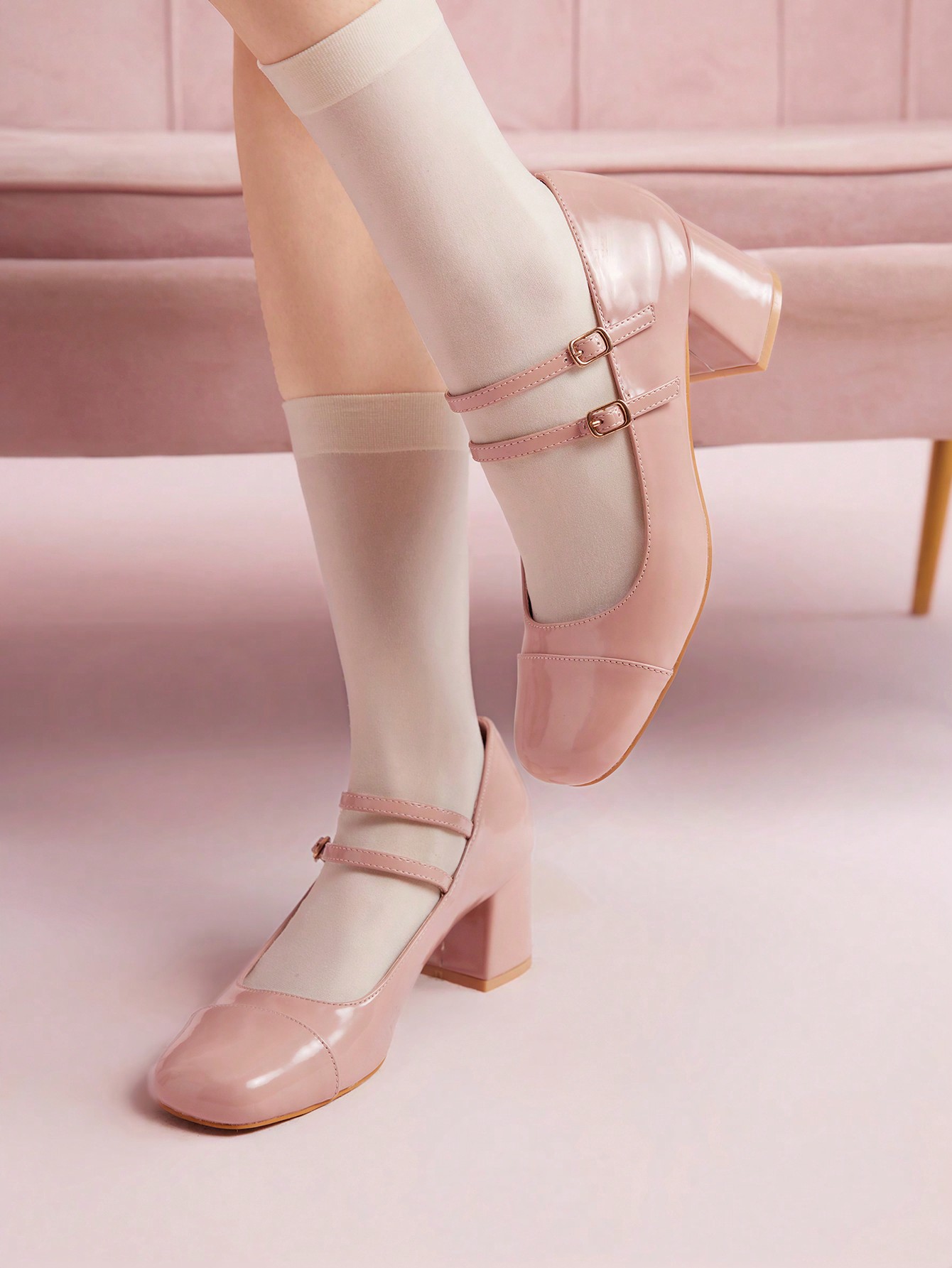 In Dusty Pink Women Pumps