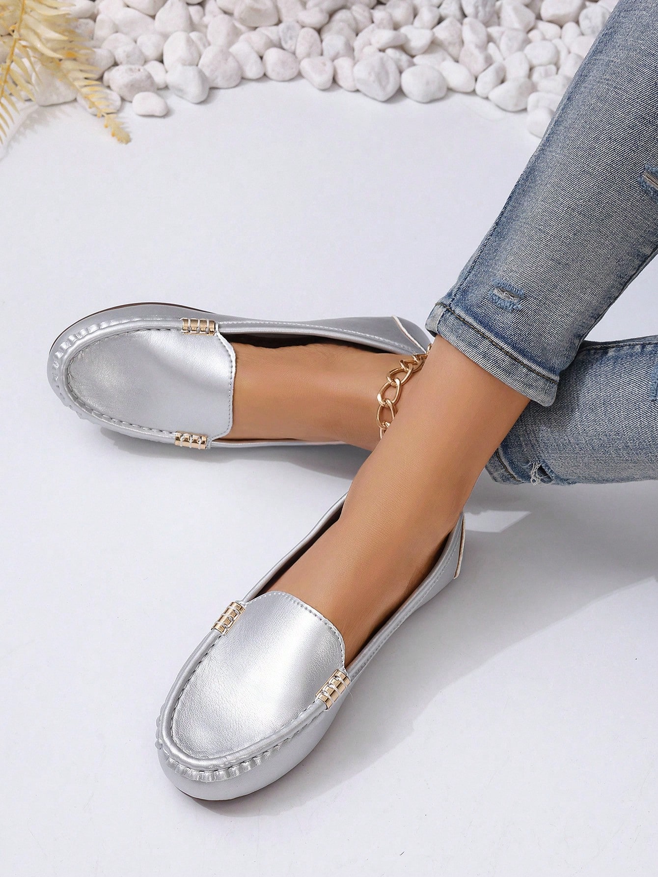 In Silver Women Flats