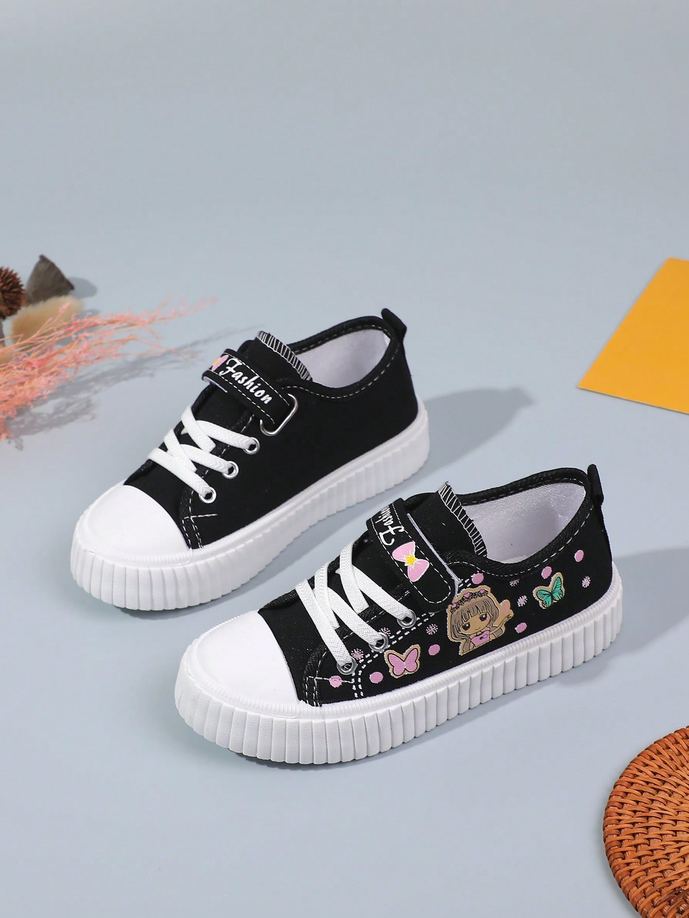 Kids Sneakers