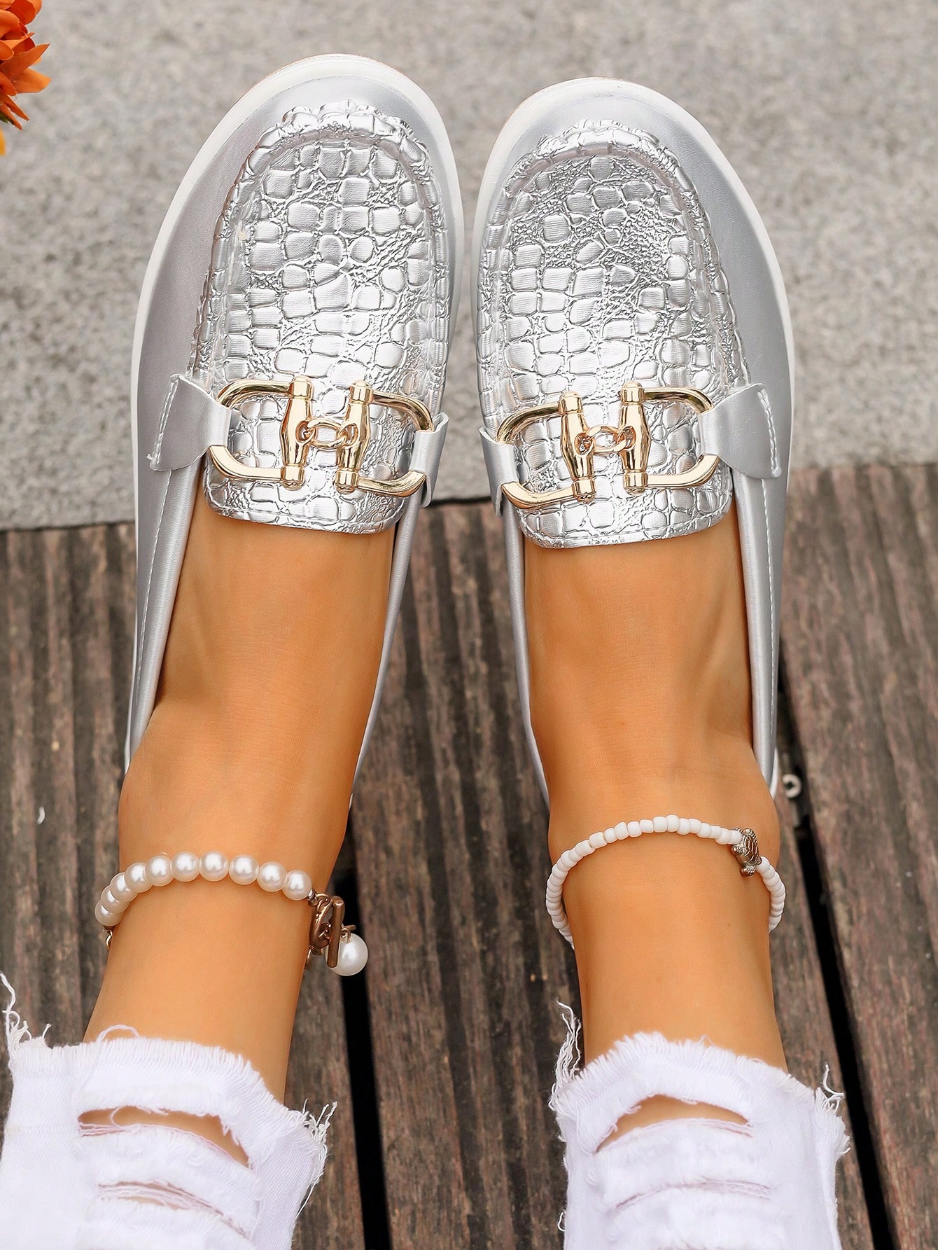 In Silver Women Flats