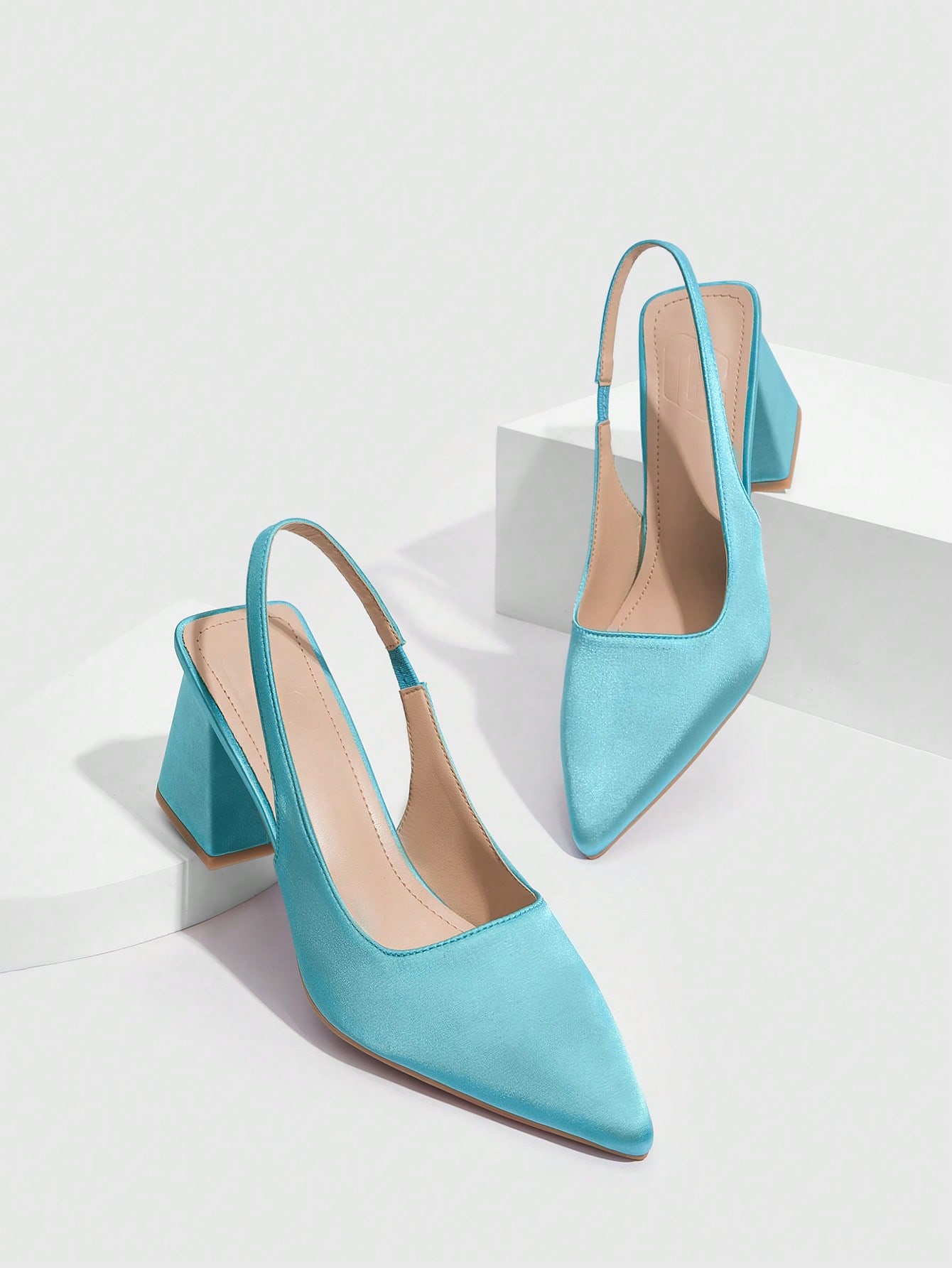 In Blue Women Pumps