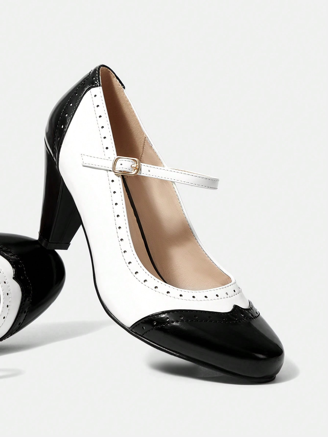 In Black and White Women Pumps