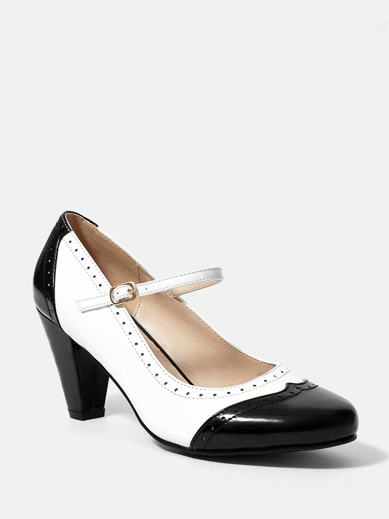 In Black and White Women Pumps