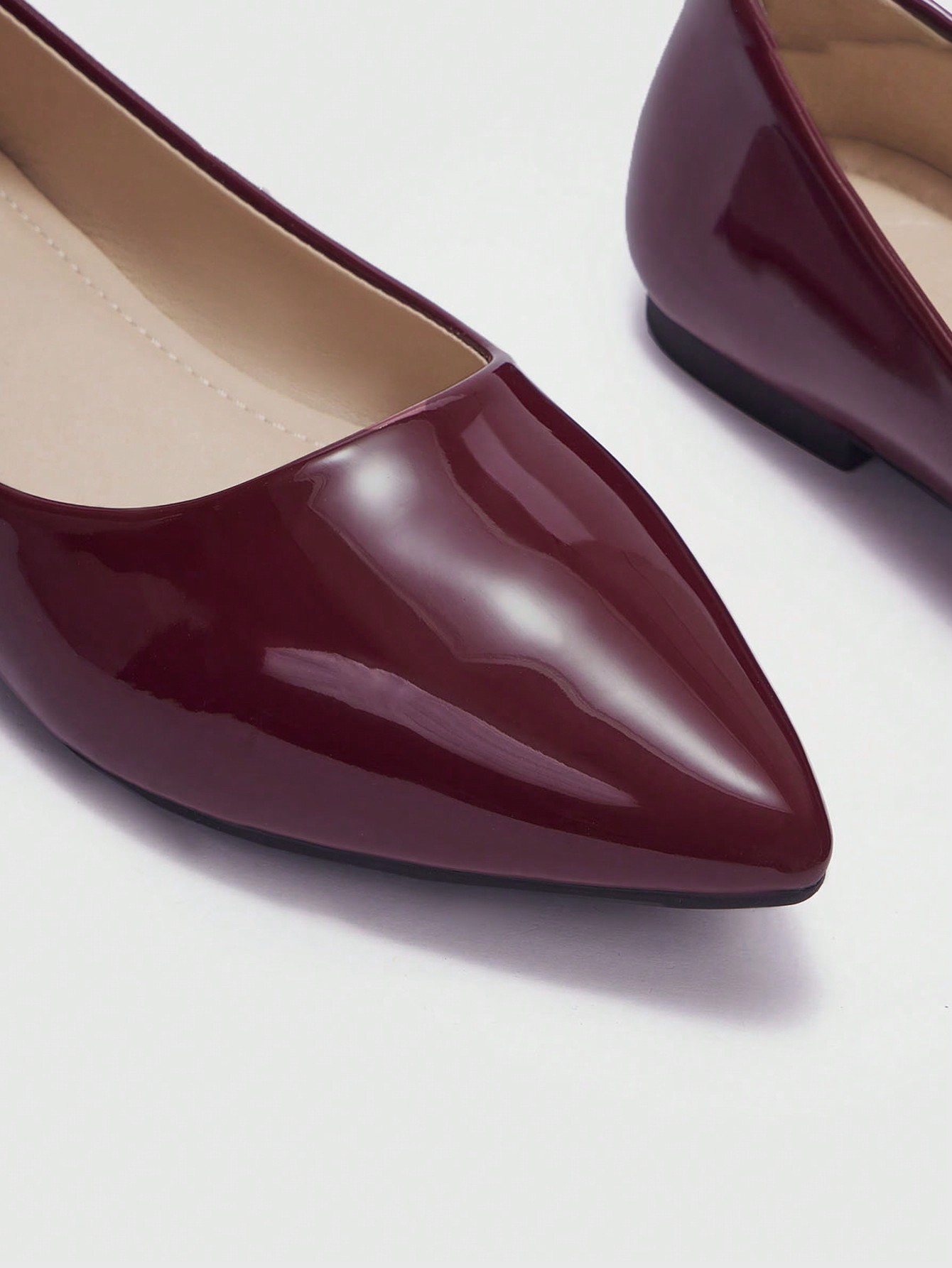 In Burgundy Women Flats