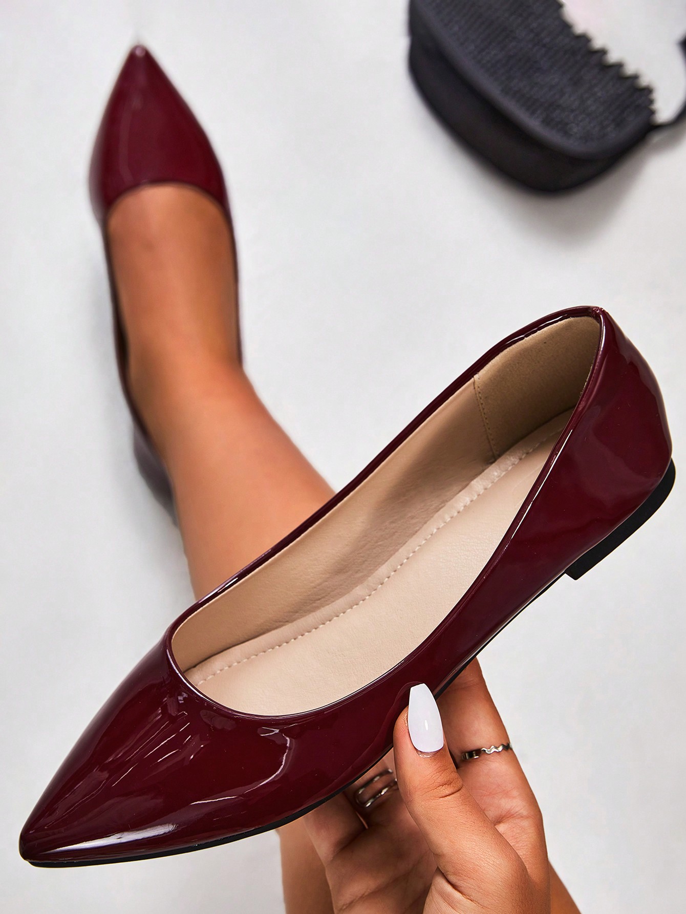 In Burgundy Women Flats