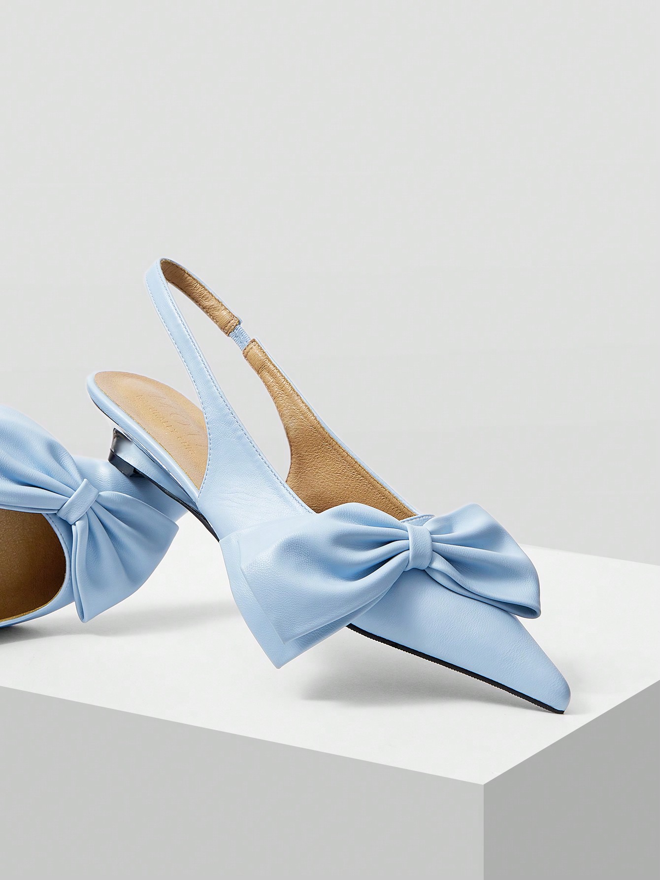 In Baby Blue Women Pumps