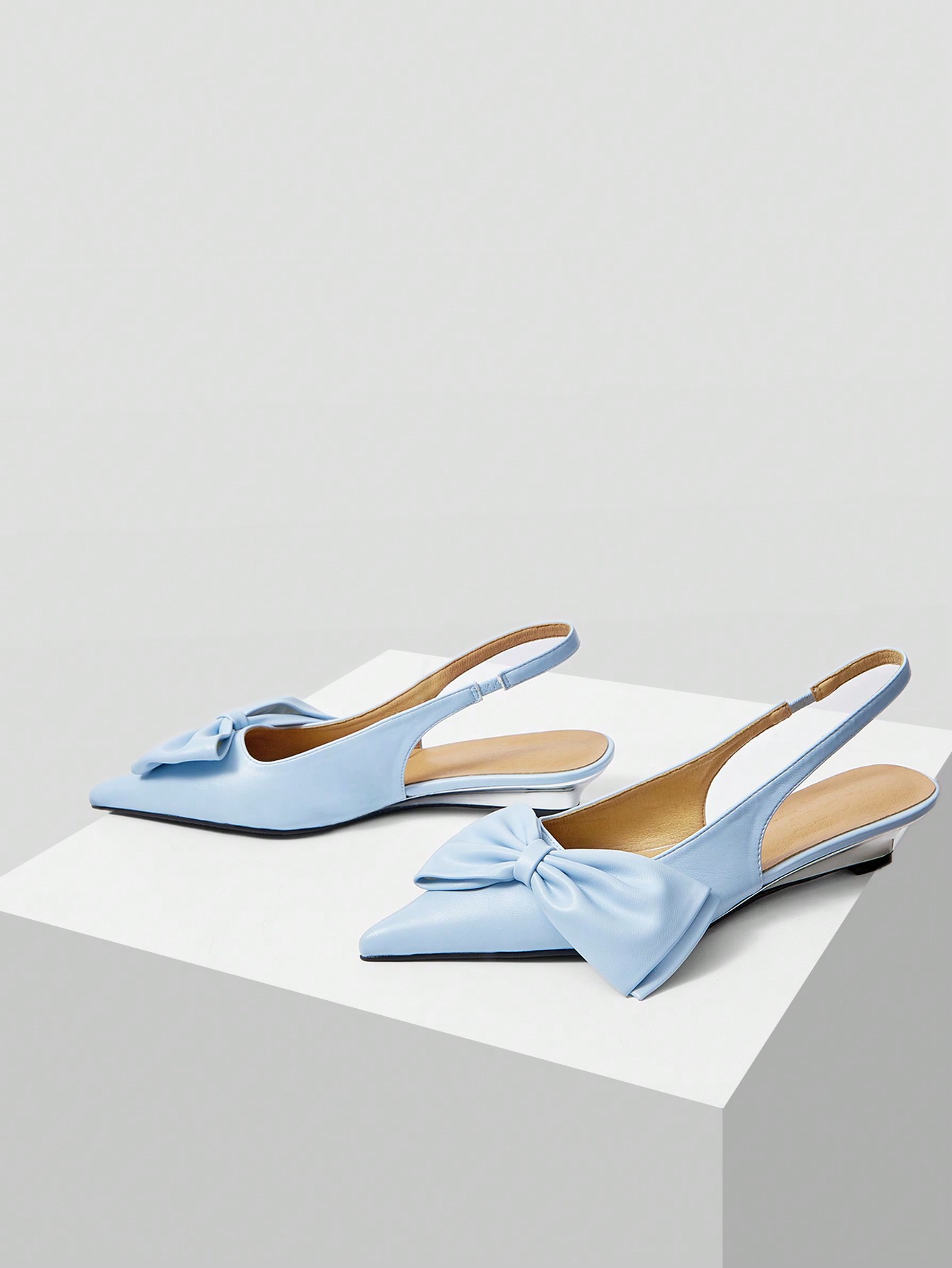 In Baby Blue Women Pumps