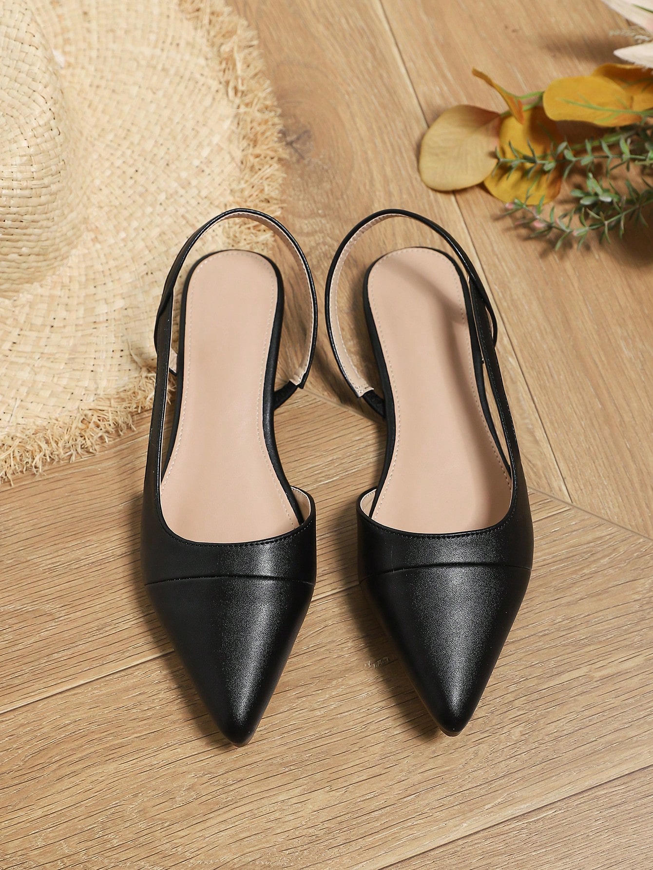 In Black Women Flats