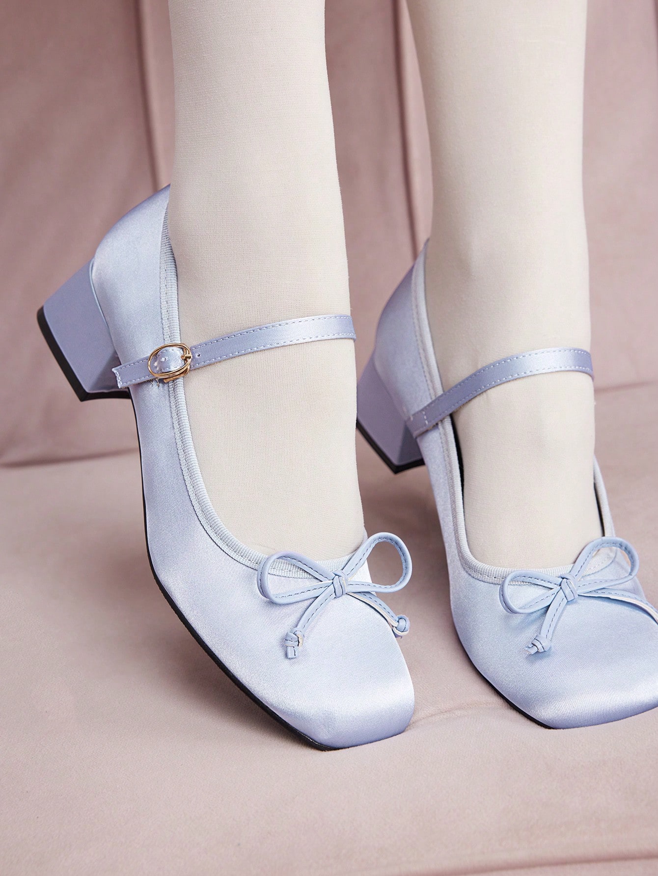 In Baby Blue Women Pumps