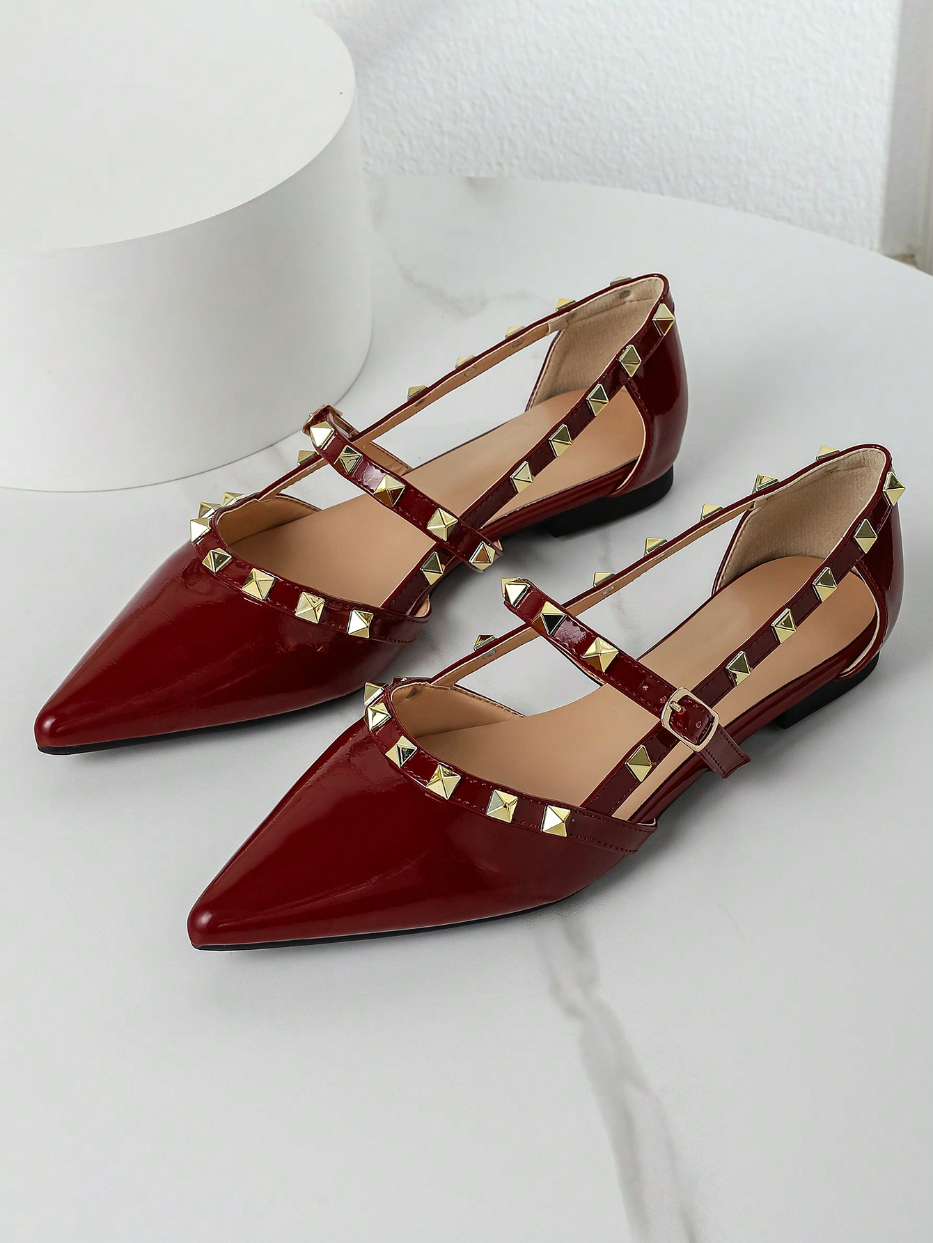 In Burgundy Women Flats